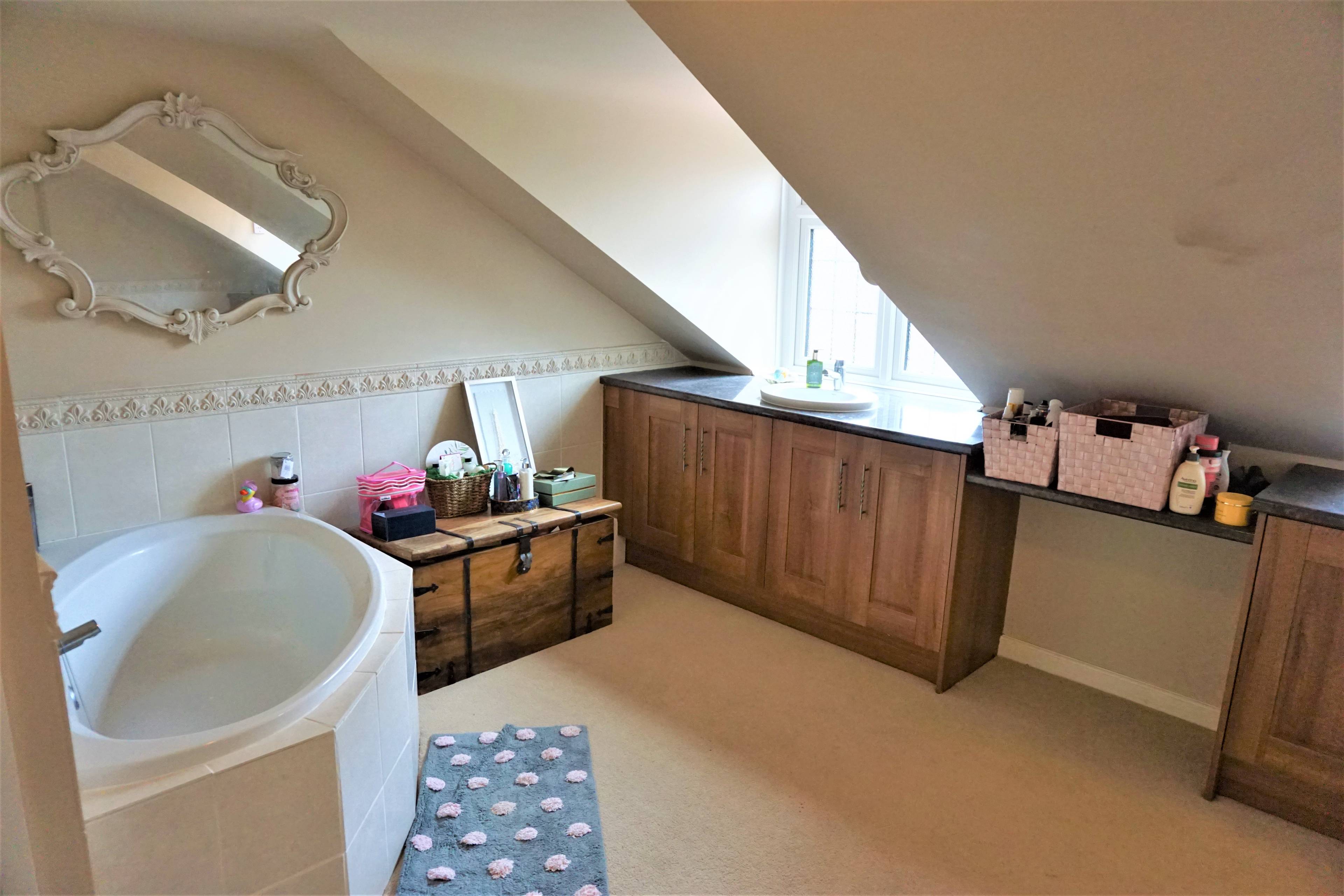 Master En-suite