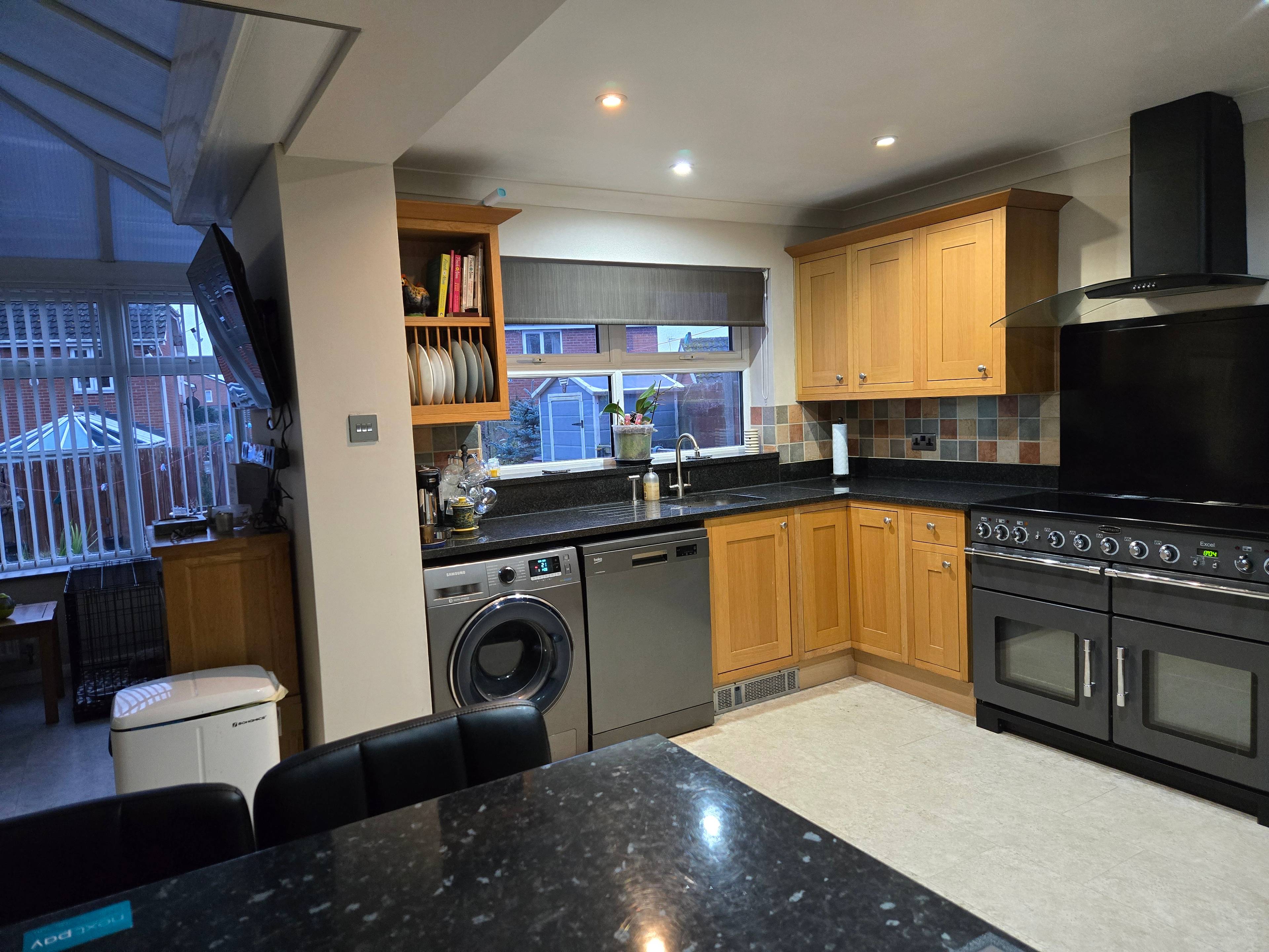Kitchen/Breakfast