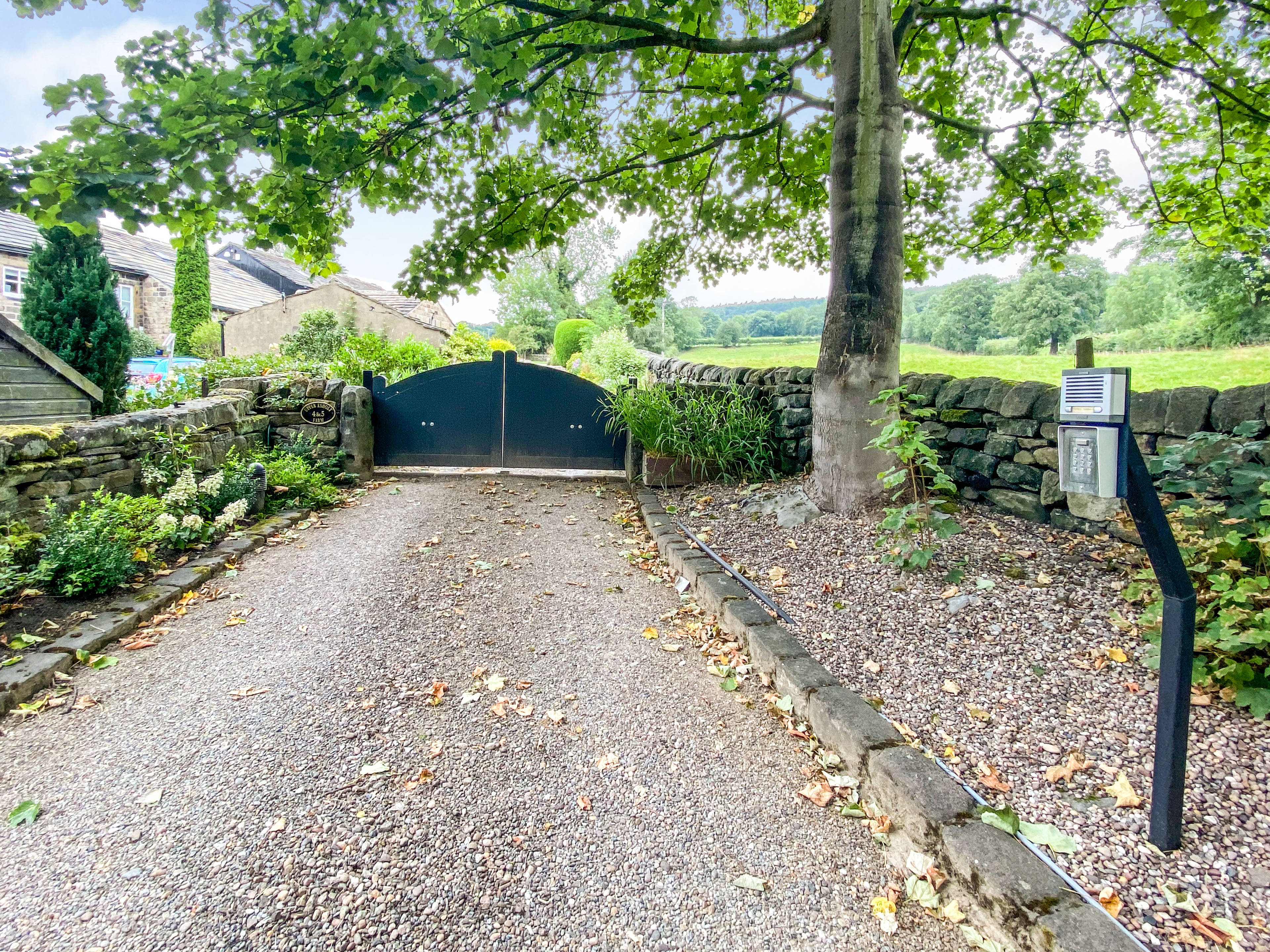 Gated Driveway
