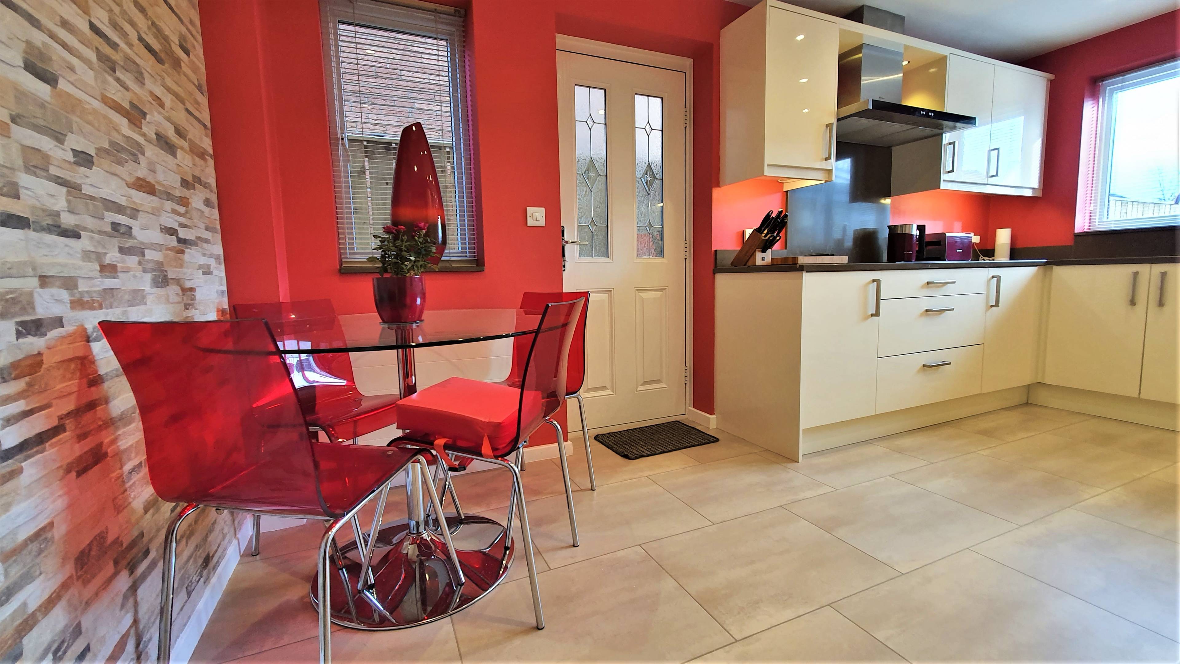 Kitchen/Breakfast