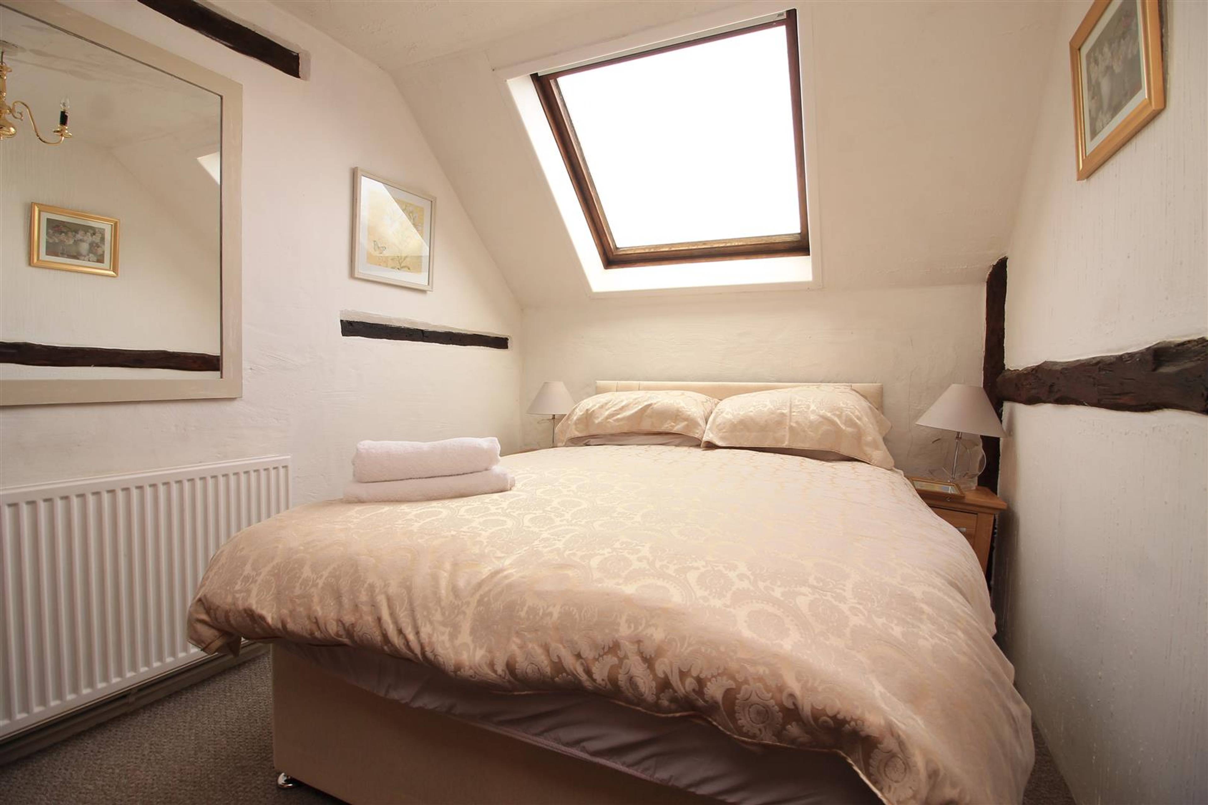 Holiday Cottage 2