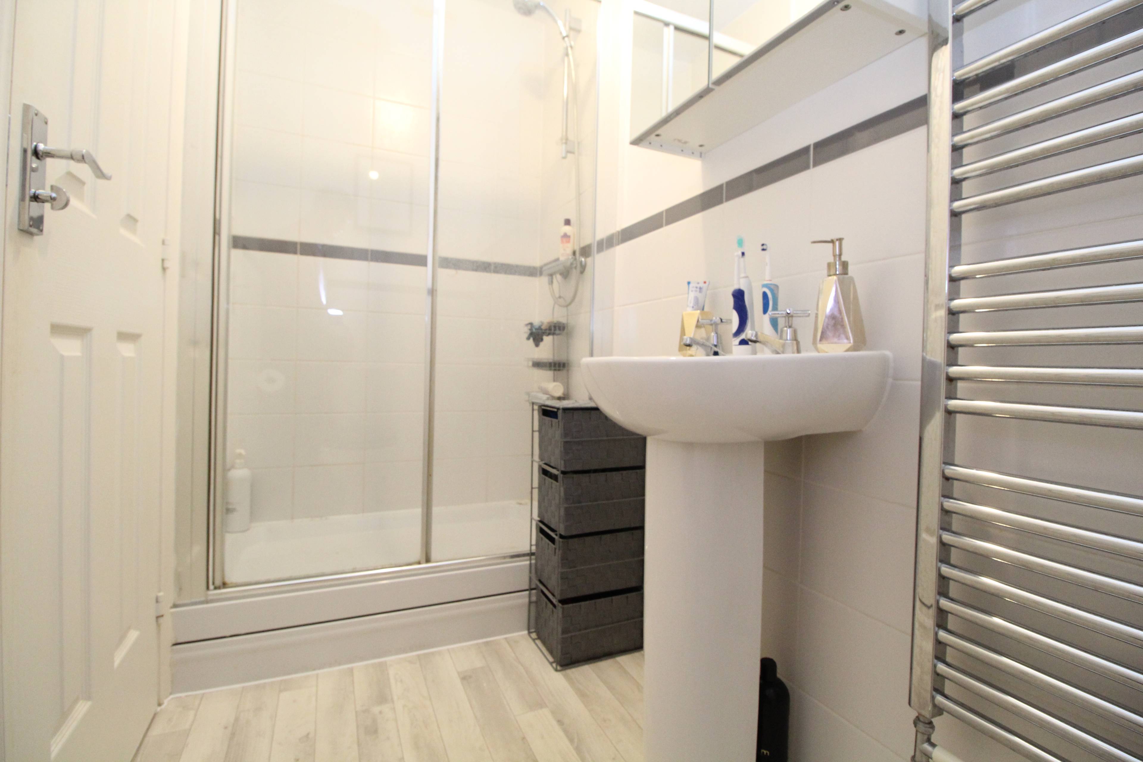 Master En-suite