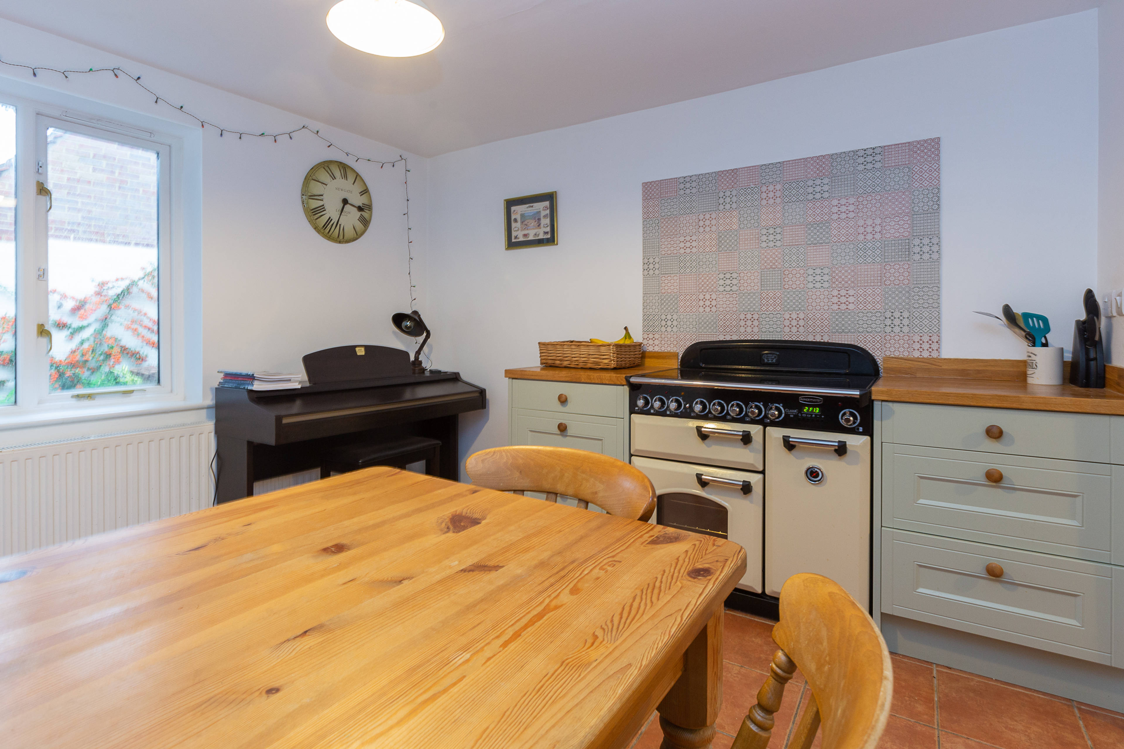 Kitchen/Dining Room