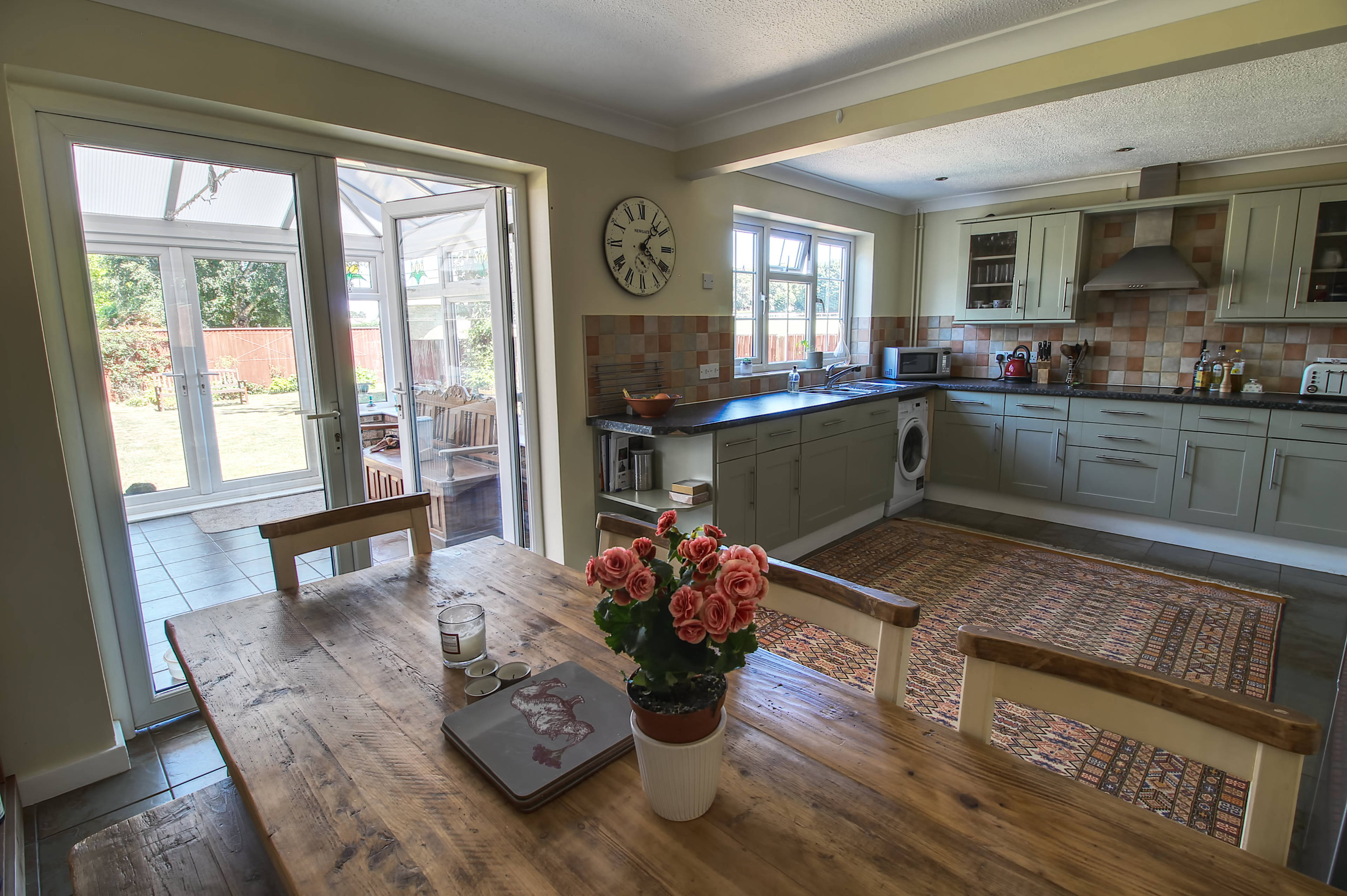 Kitchen/Dining Room