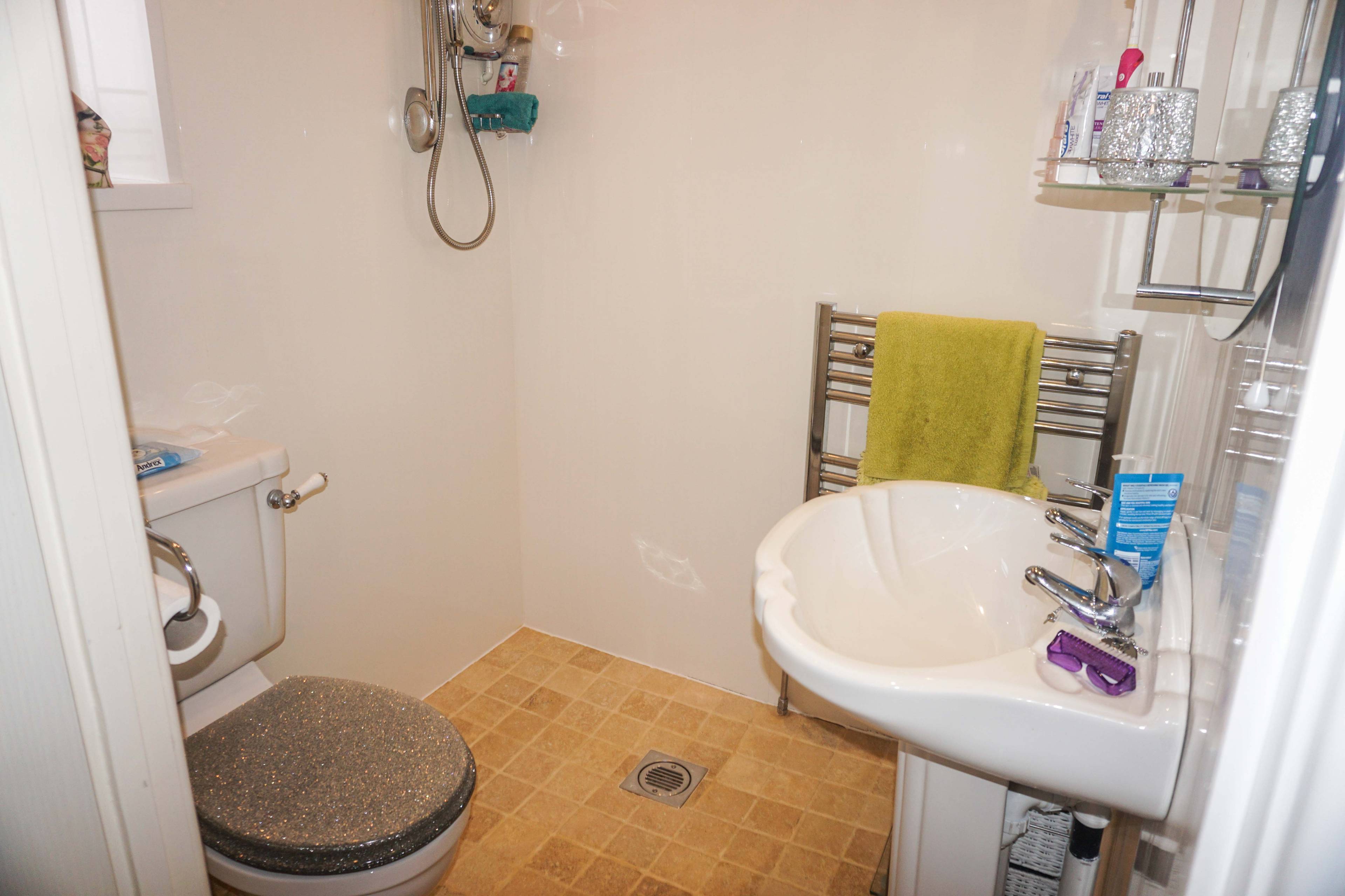 Master En-suite