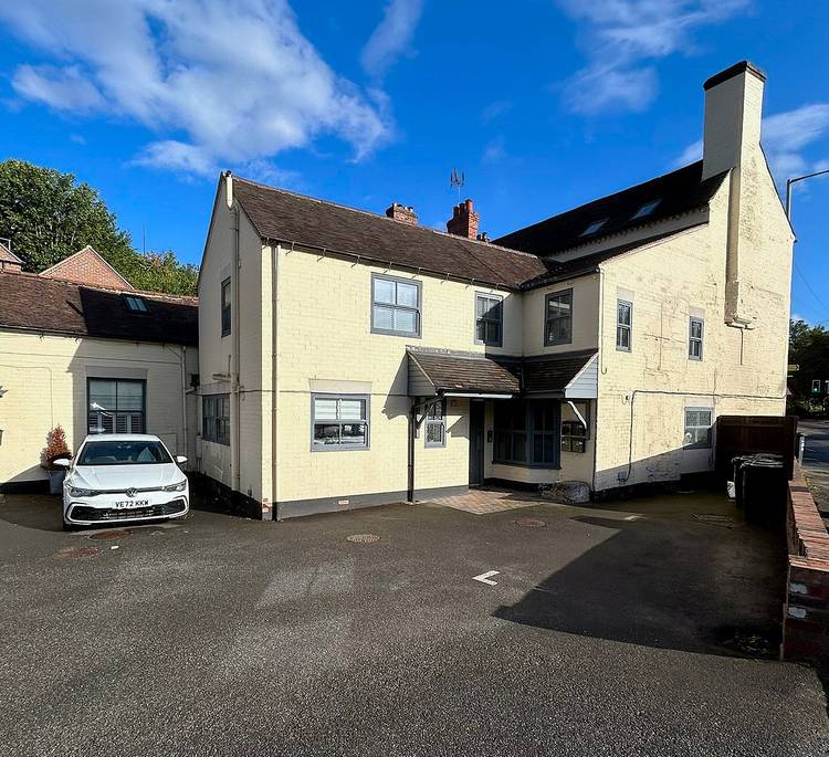 2 bedroom apartment
