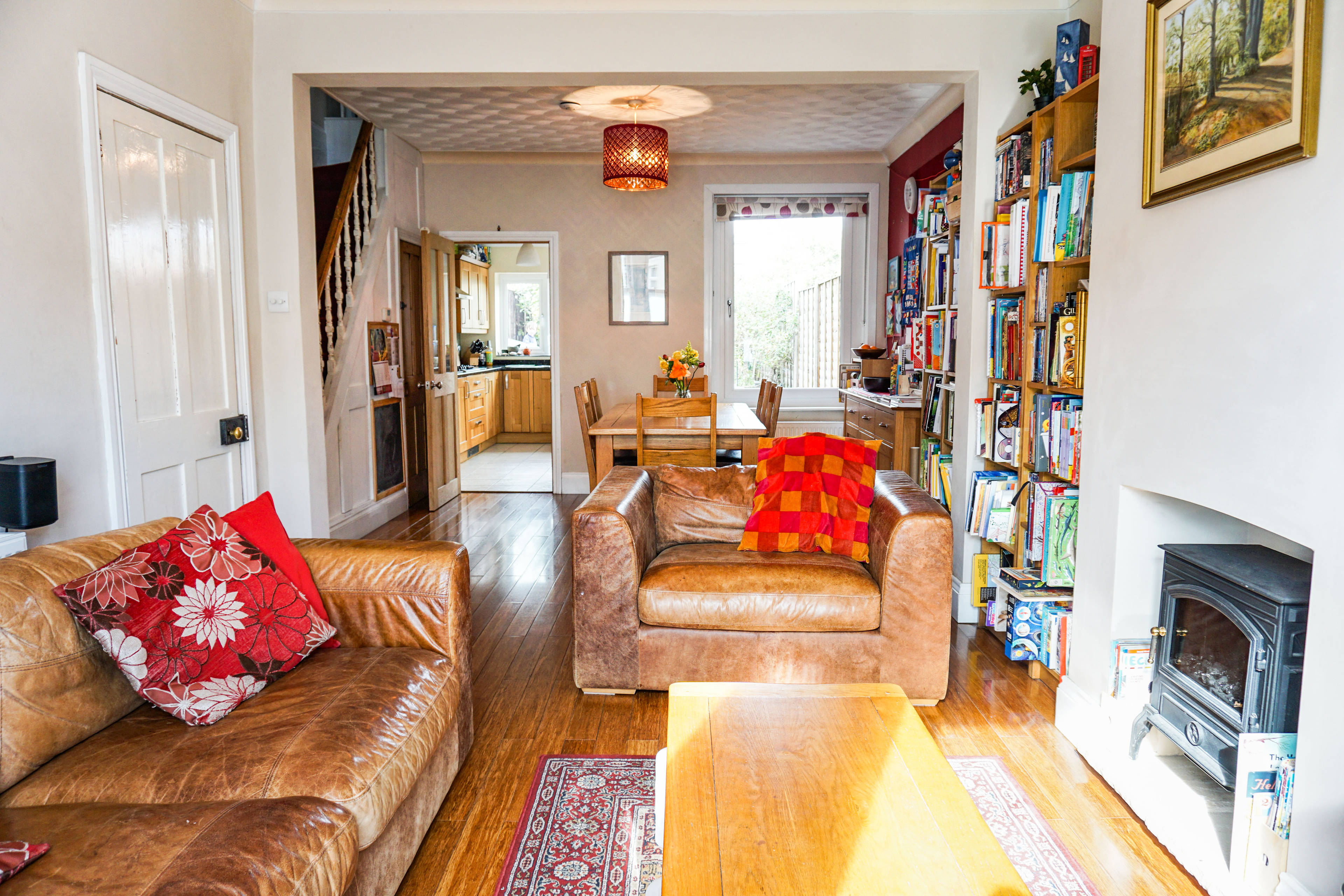 Lounge/Dining Room