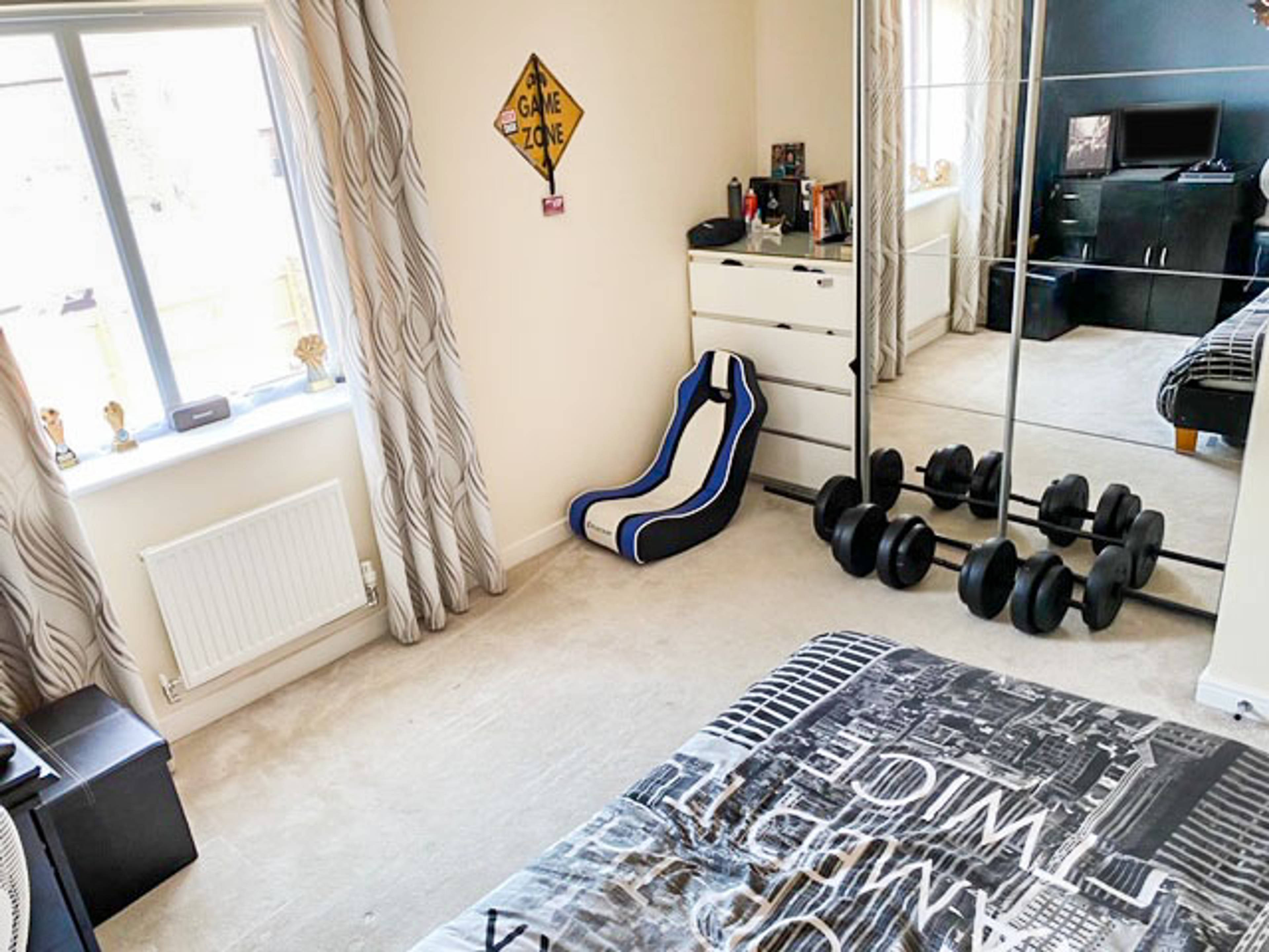Bedroom