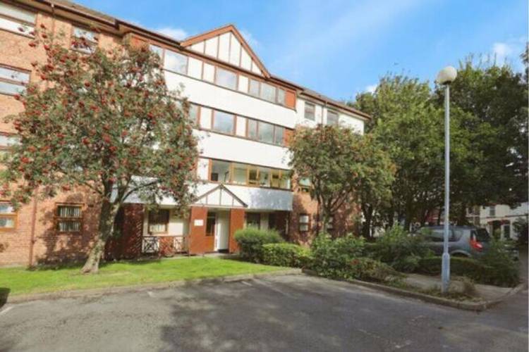 2 bedroom apartment