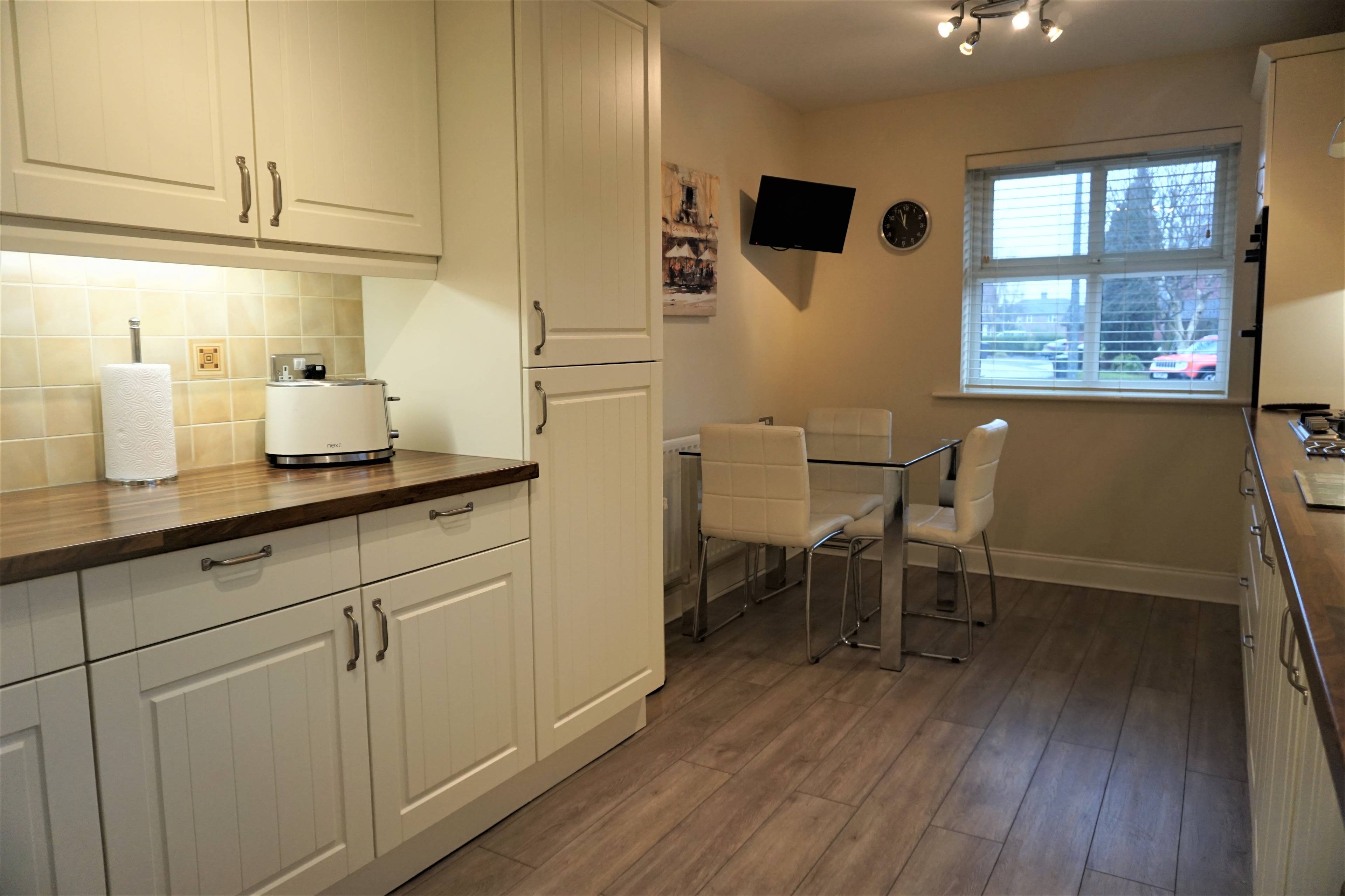 Kitchen/Breakfast