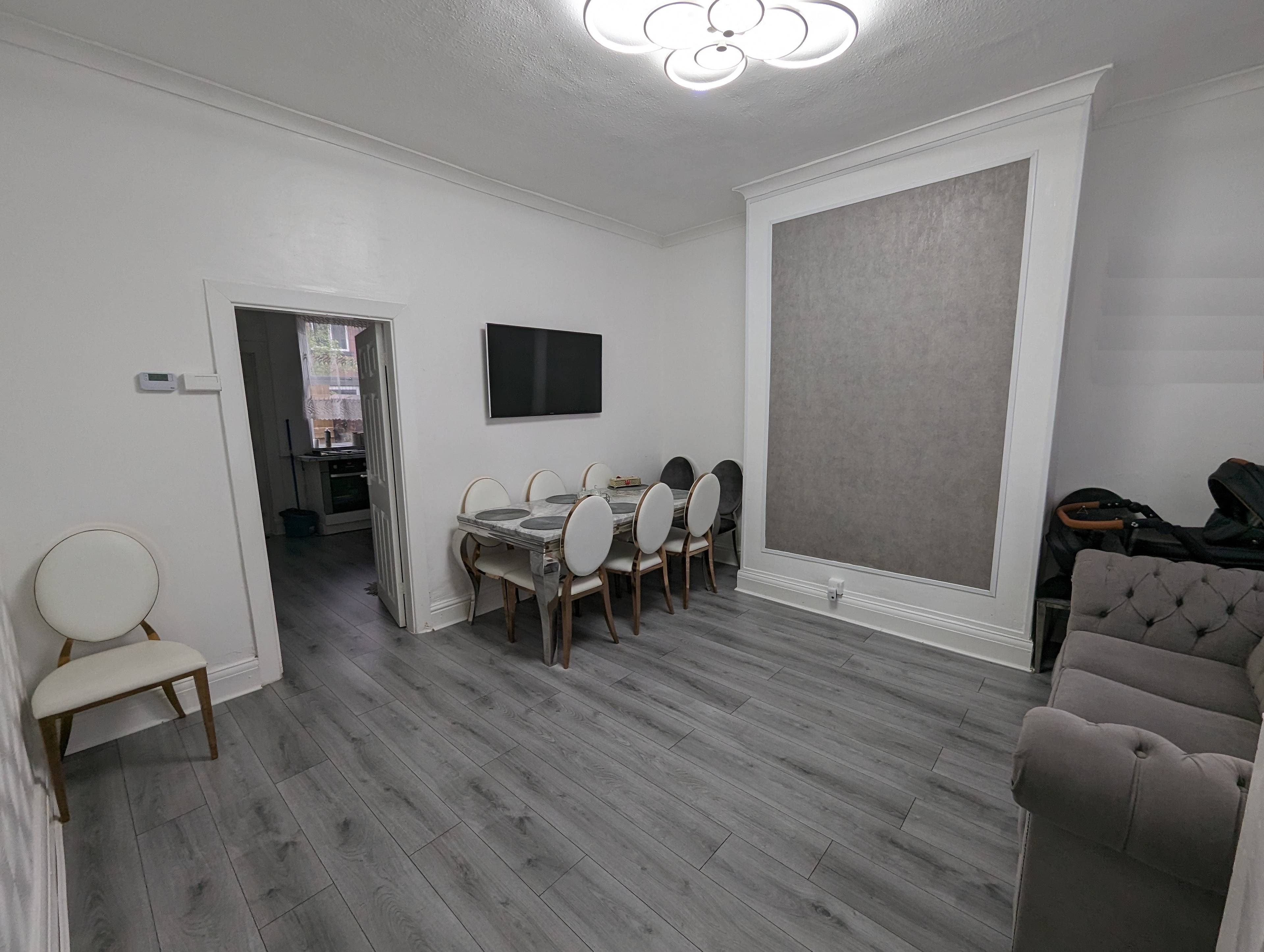 Living / Dining Room