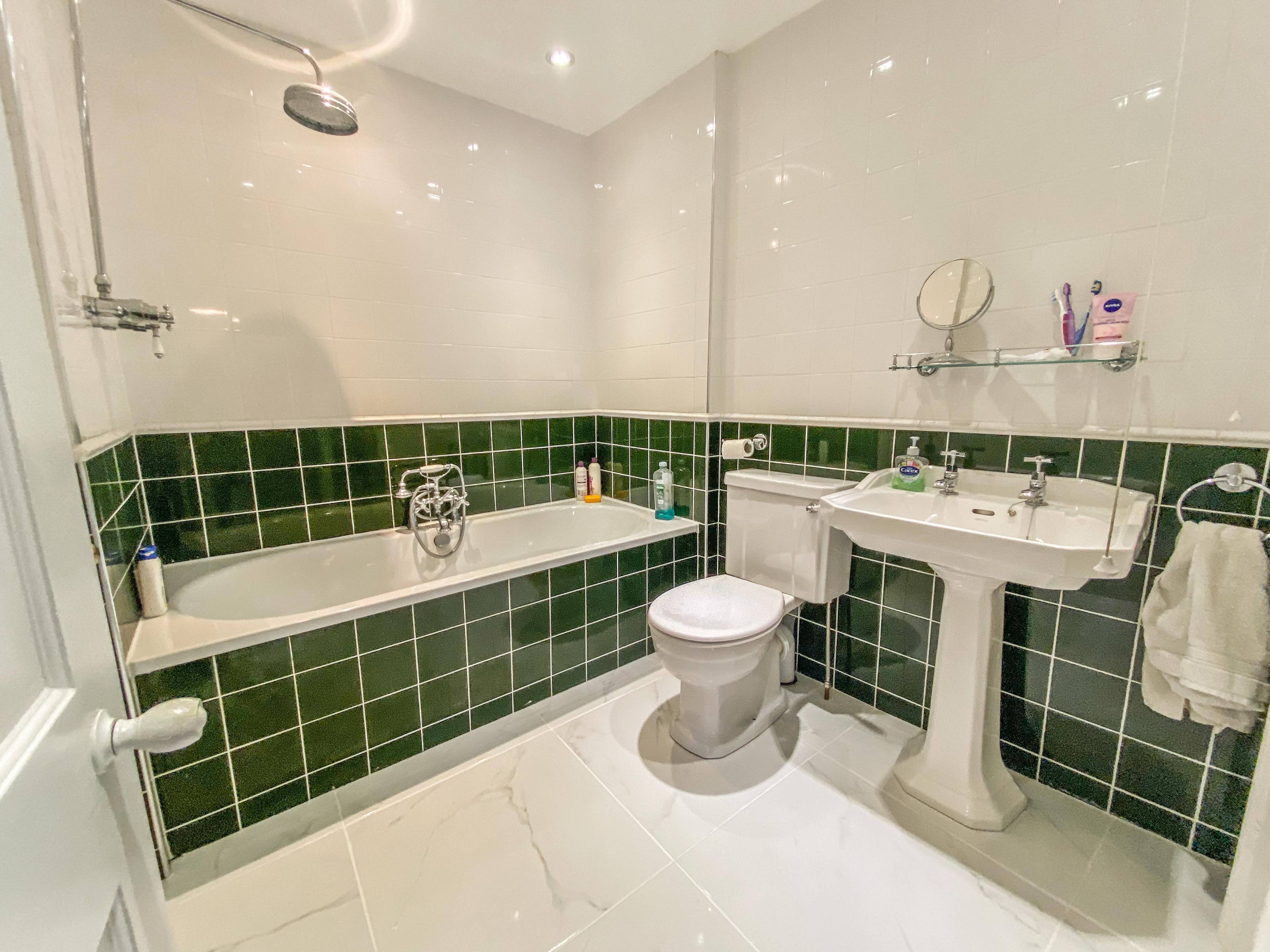 Master En-suite