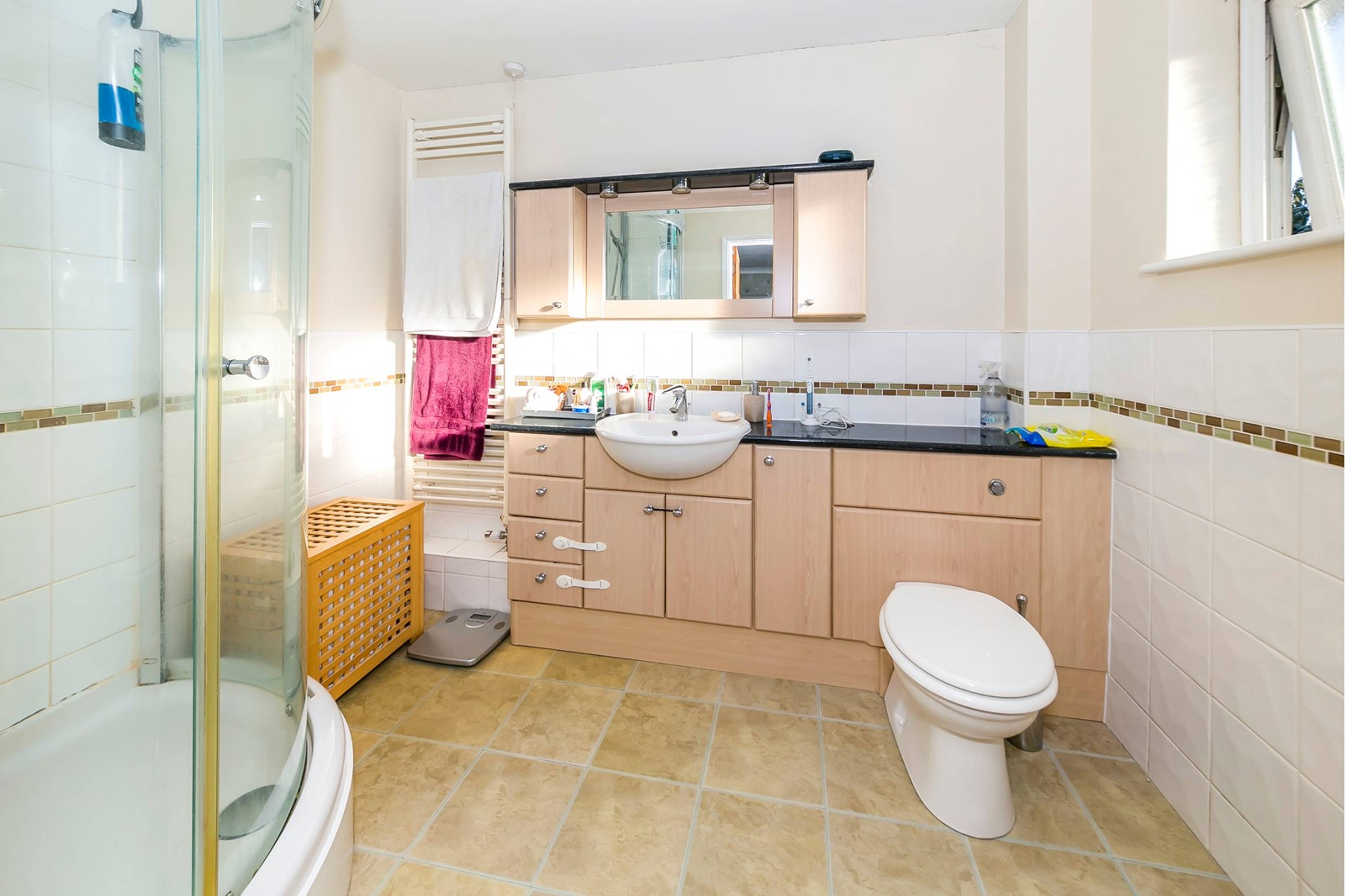 Master En-suite