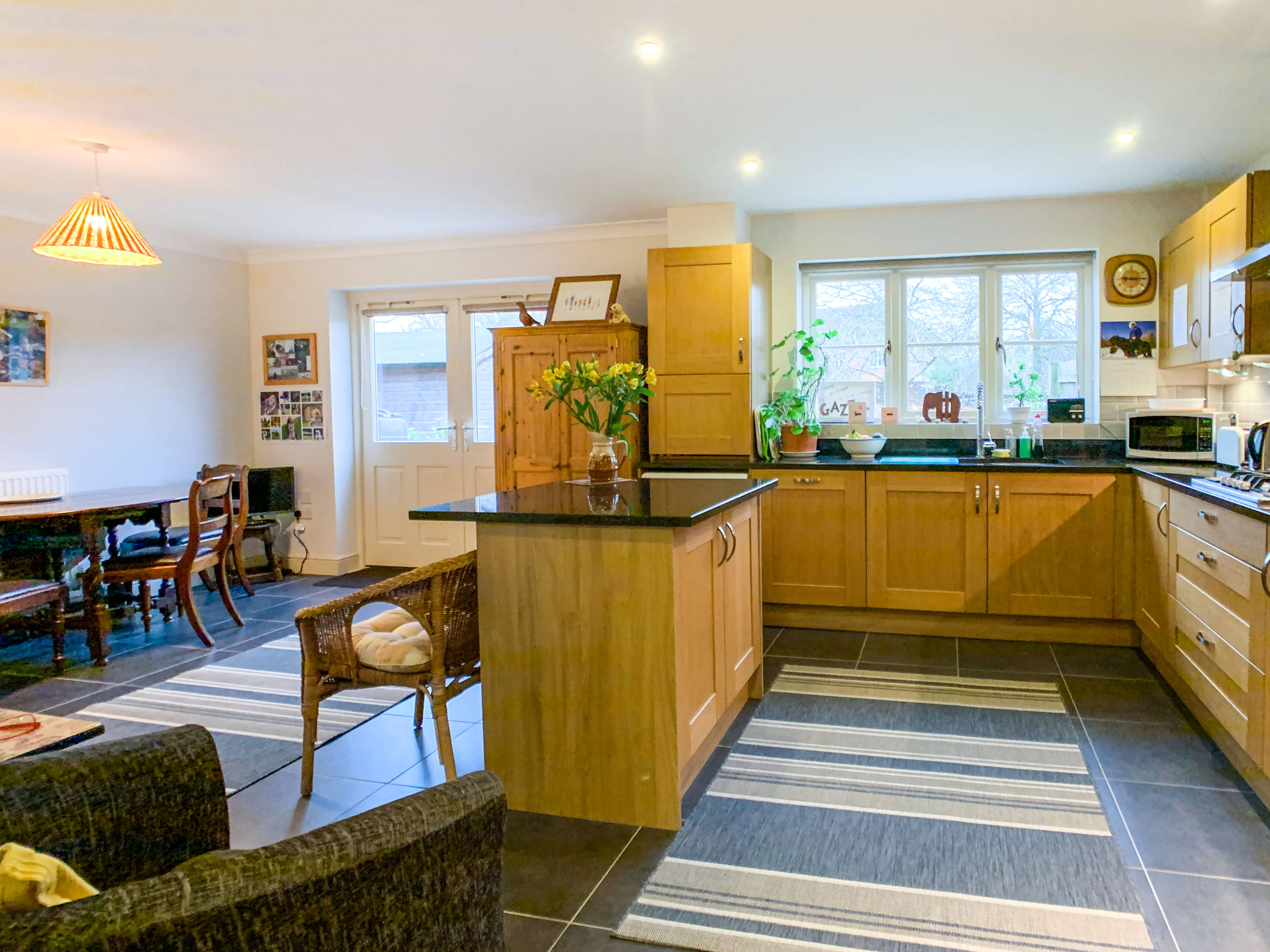 Kitchen/Dining Room