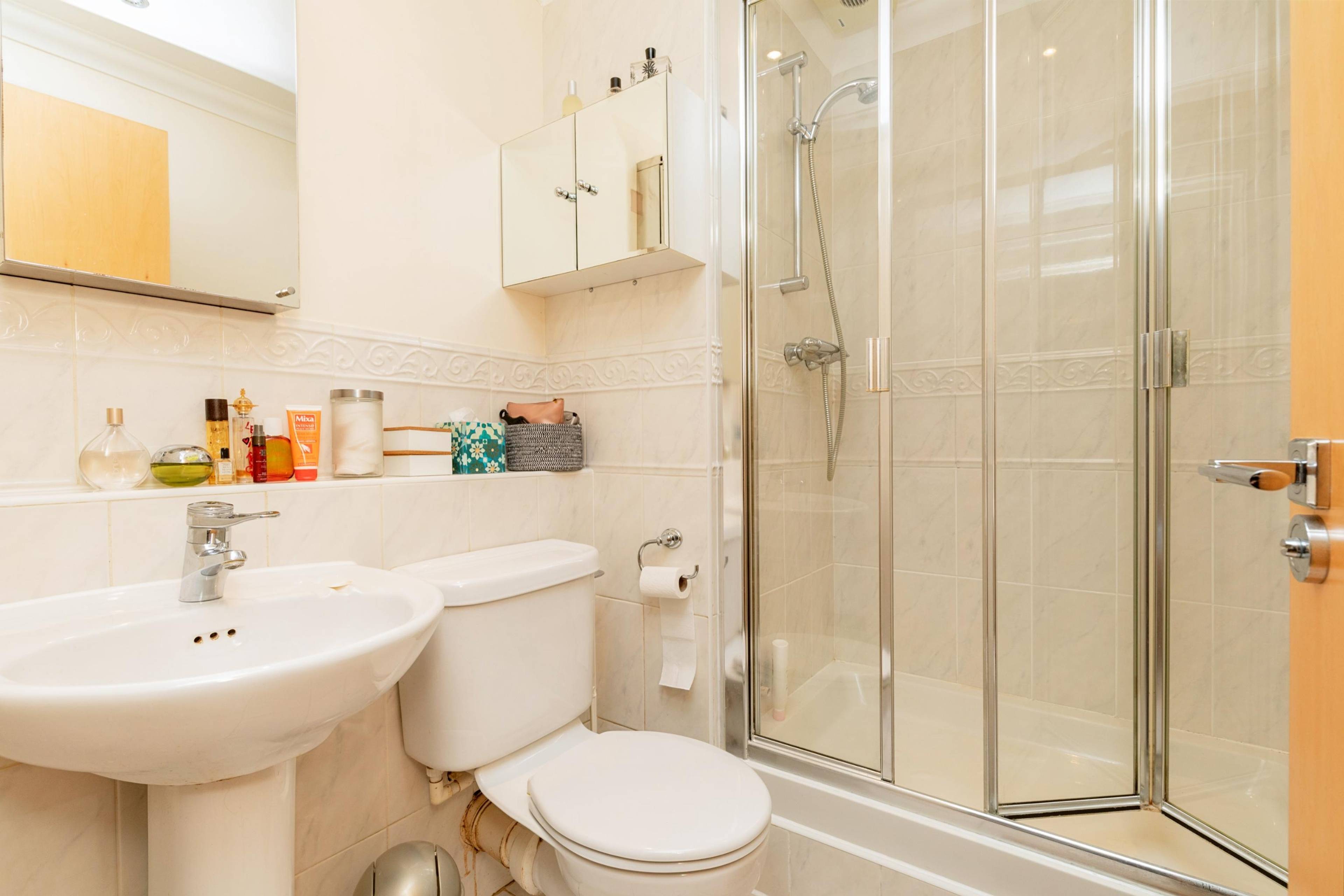 Master En-suite