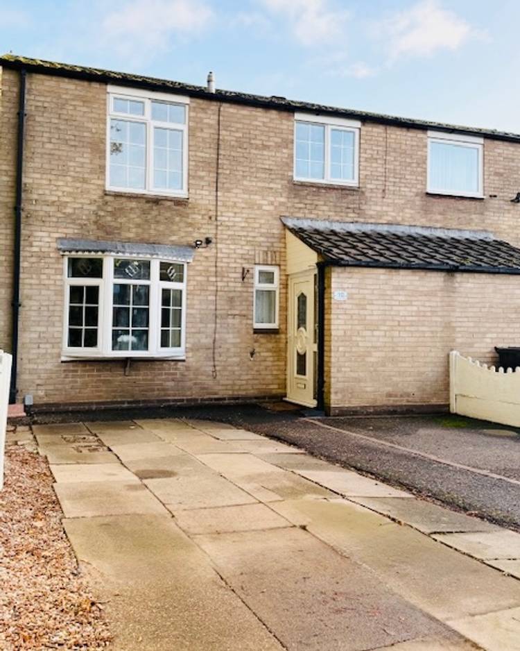 4 bedroom terraced house