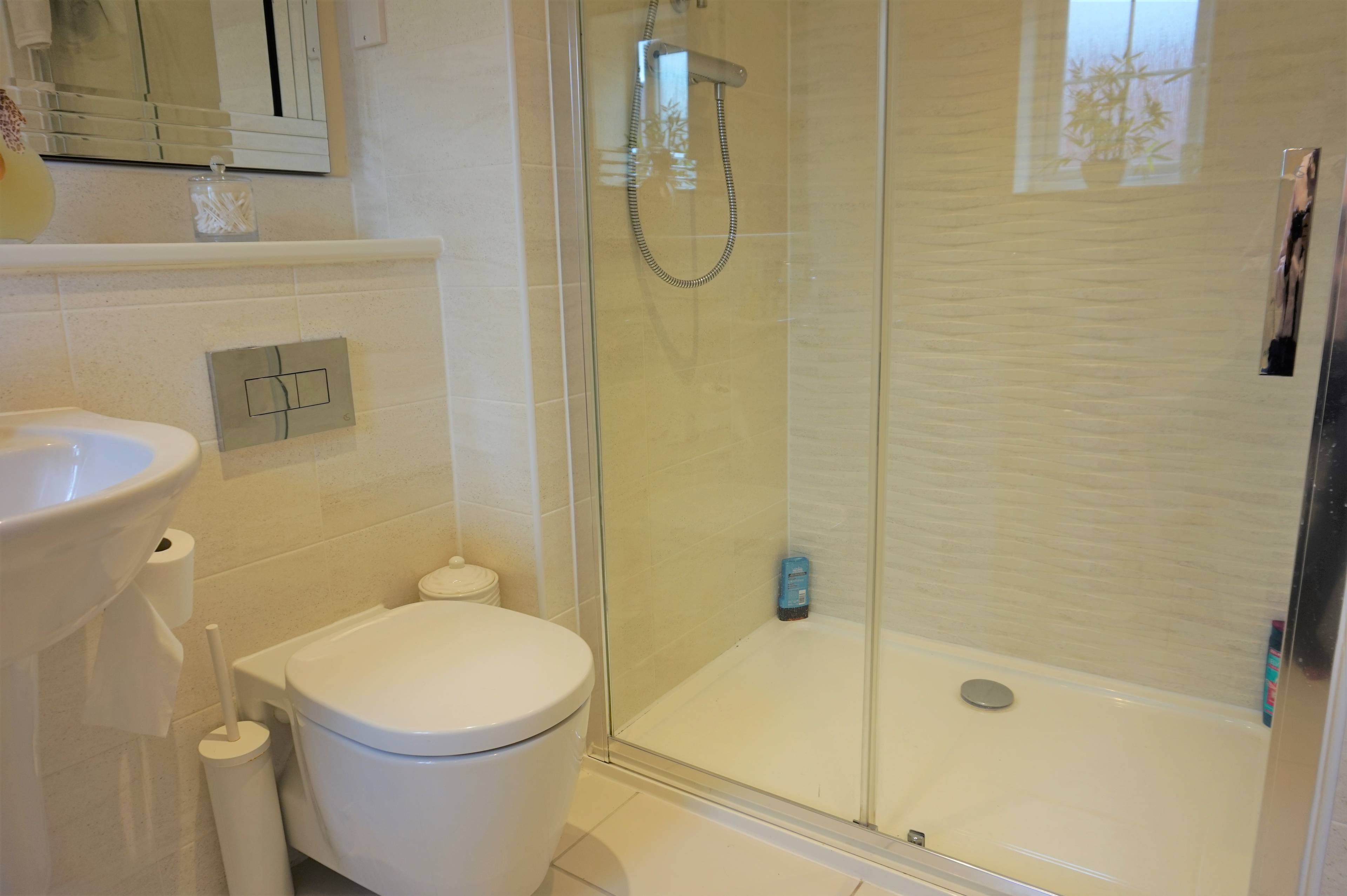 Master En-suite