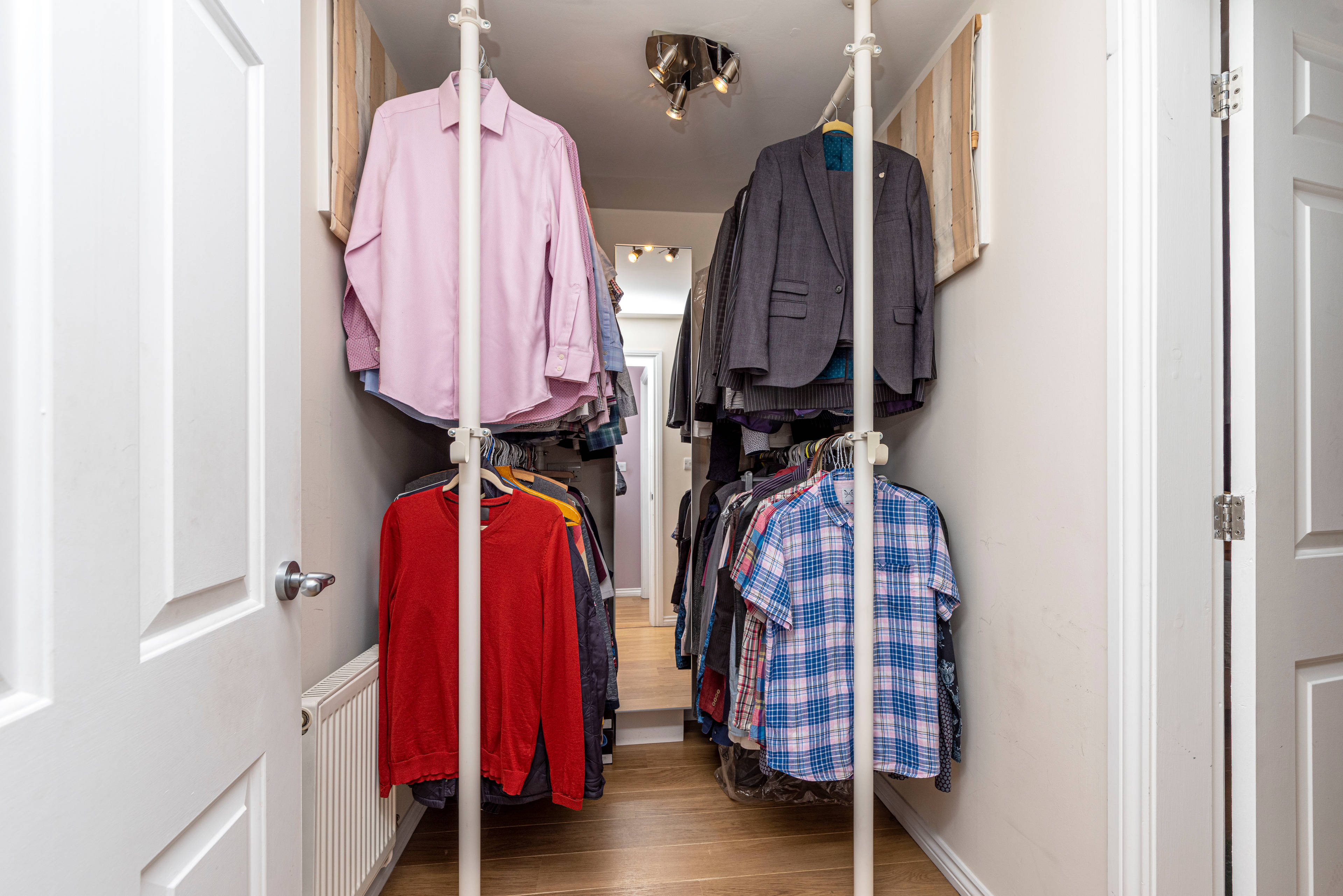 Walk-in Wardrobe