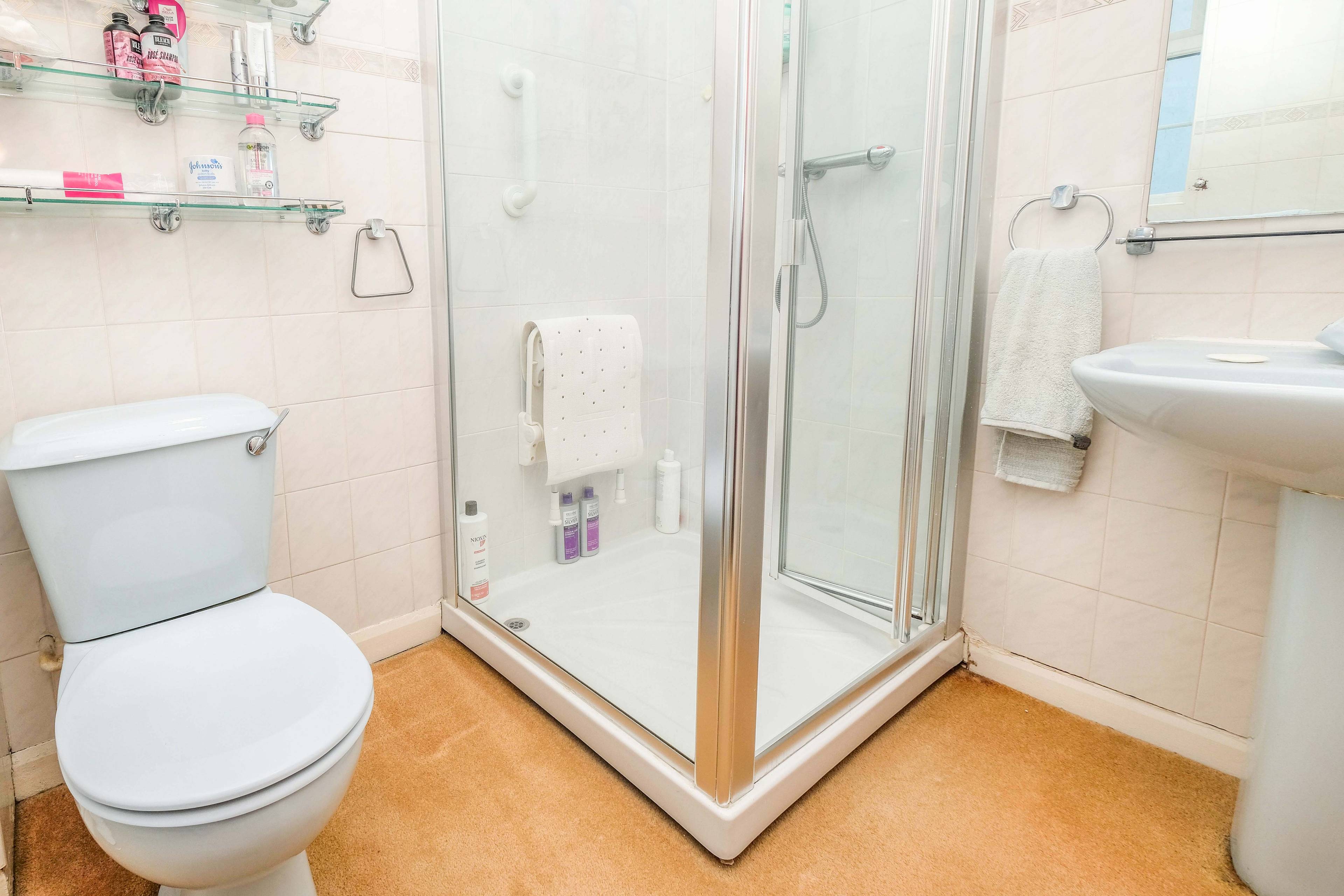 Master En-suite