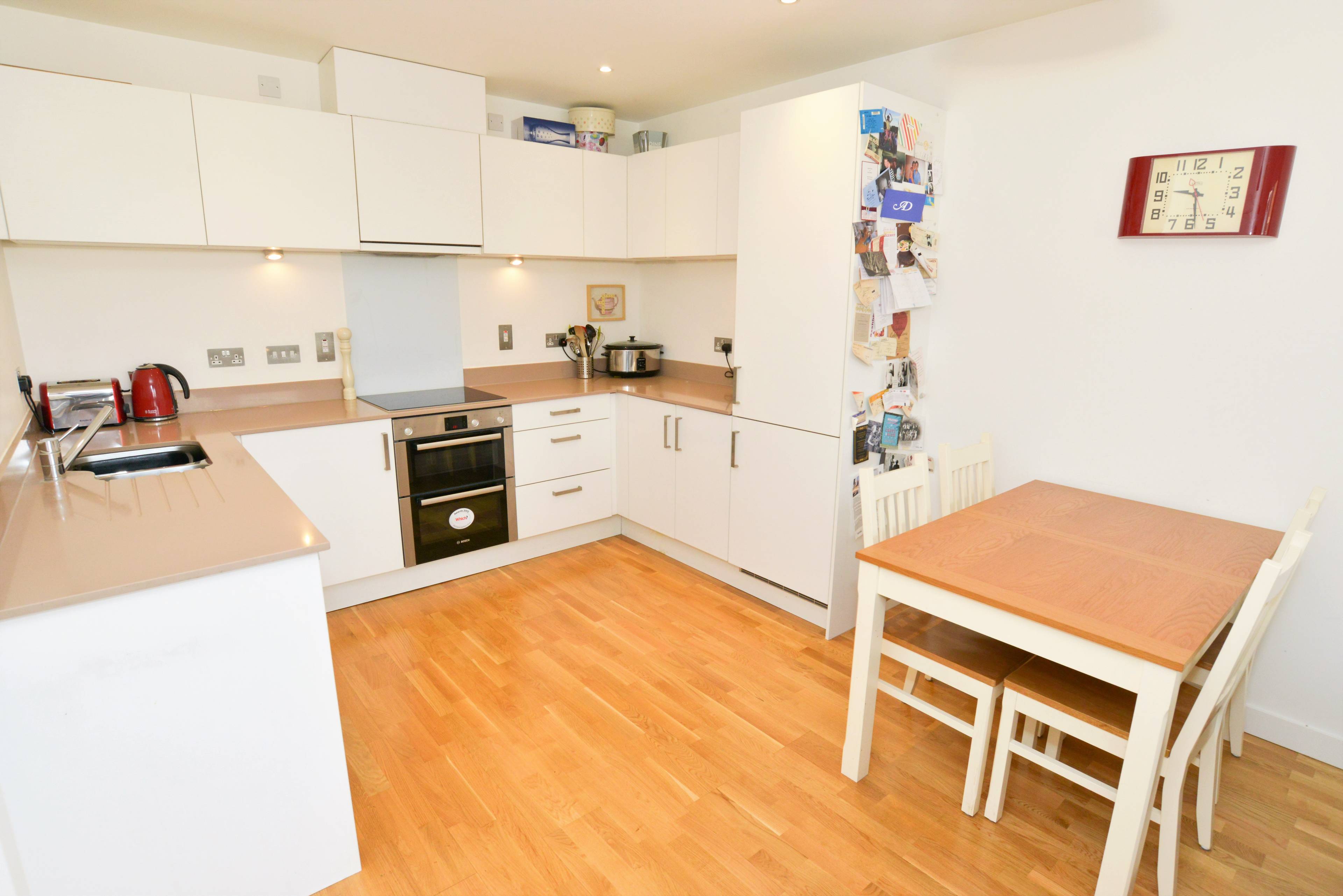 Lounge / Kitchen