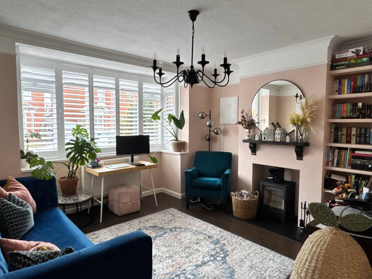 3 bedroom semi-detached house