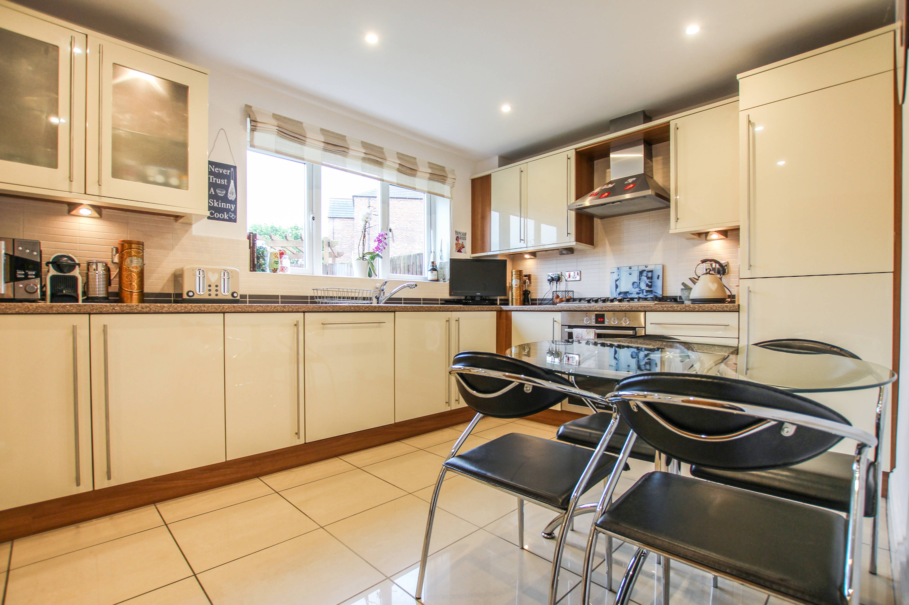 Kitchen/Breakfast