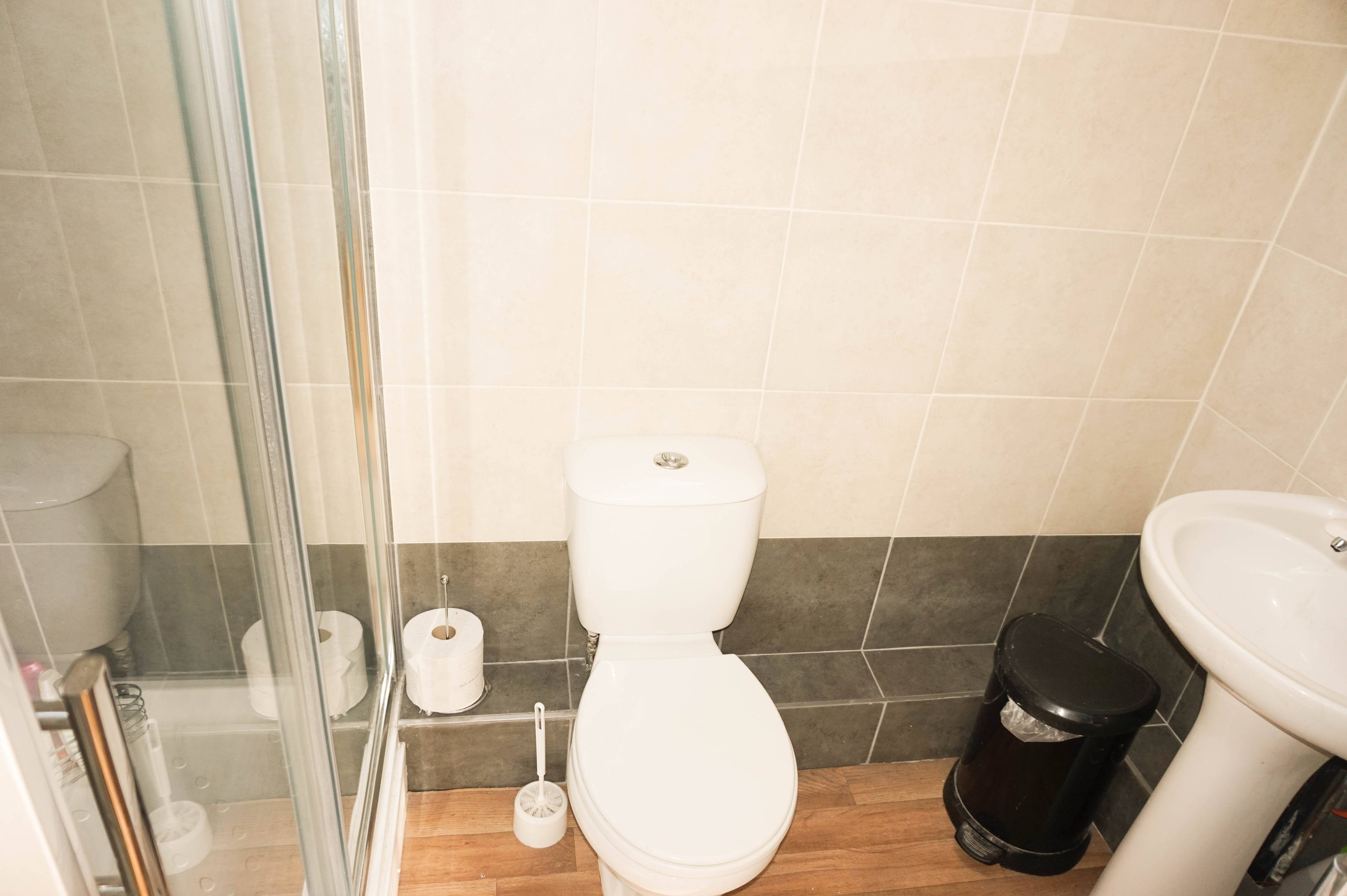 Master En-suite