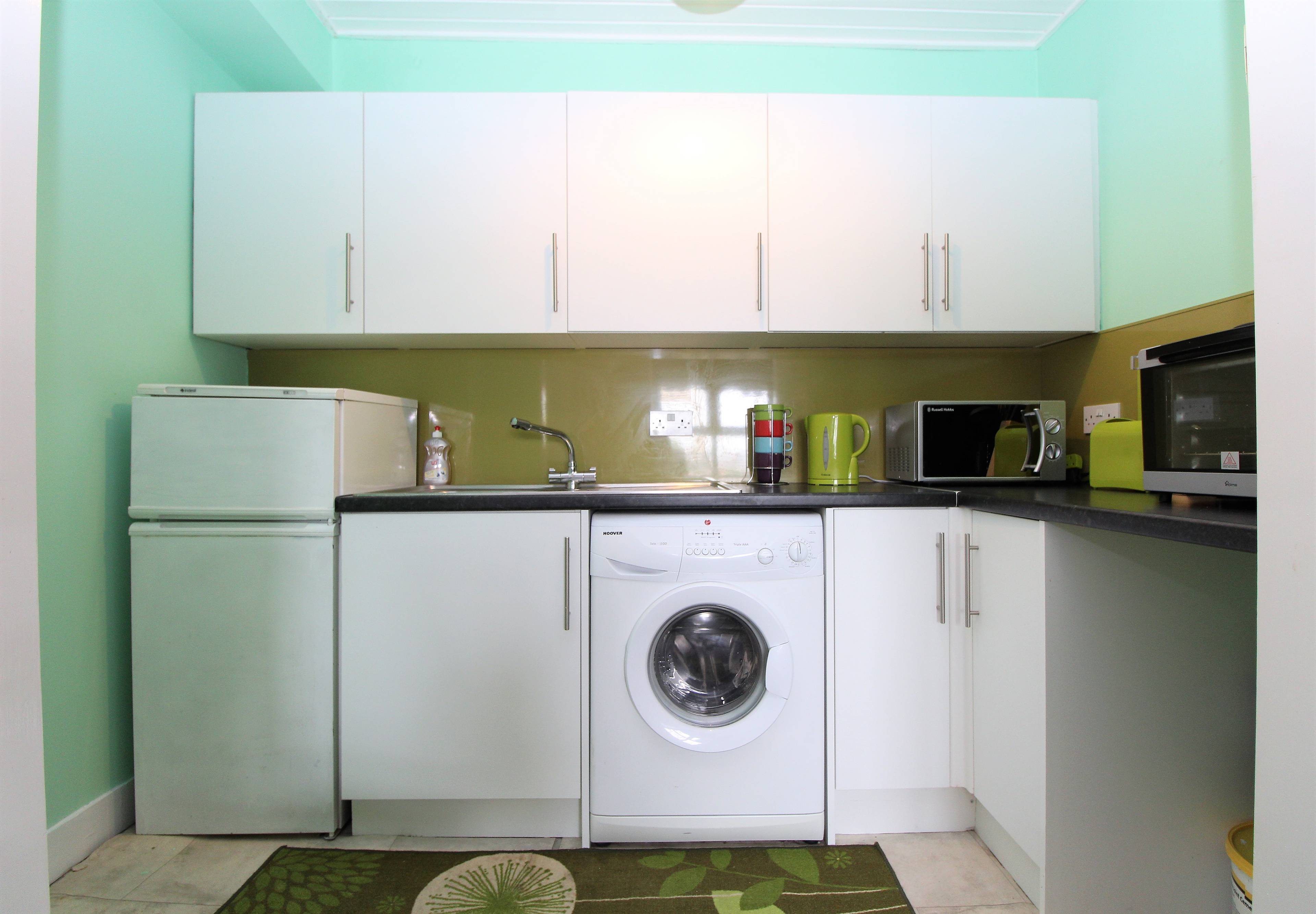 Lounge / Kitchen