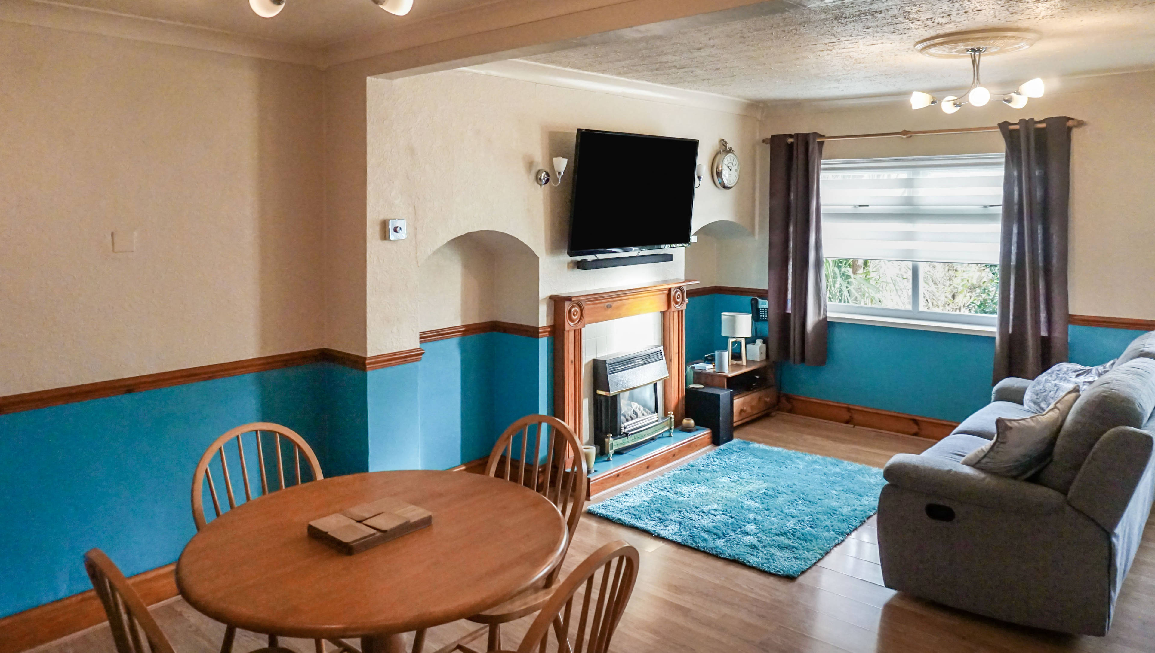 Lounge/Dining Room