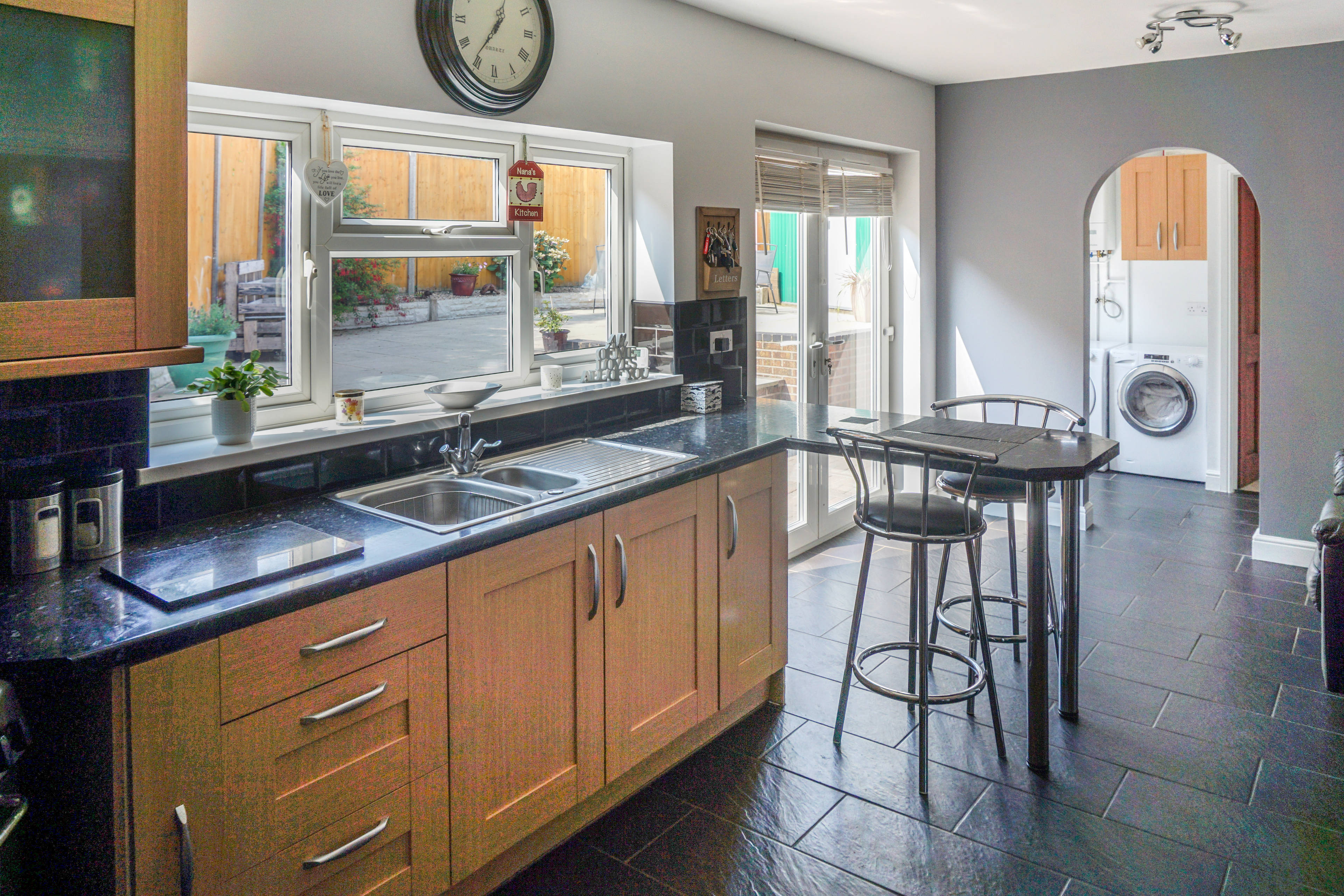 Kitchen/Breakfast