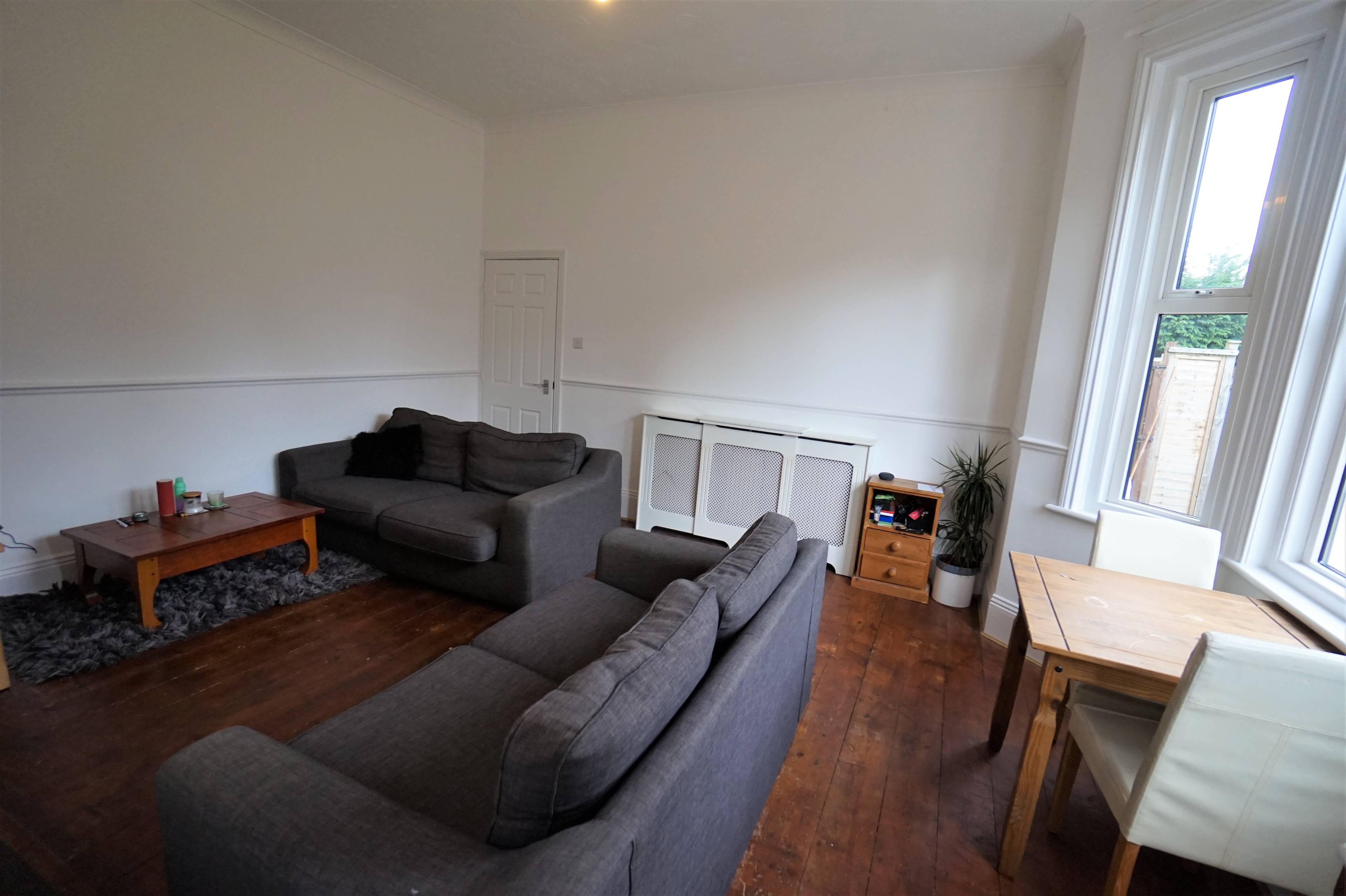 Living / Dining Room