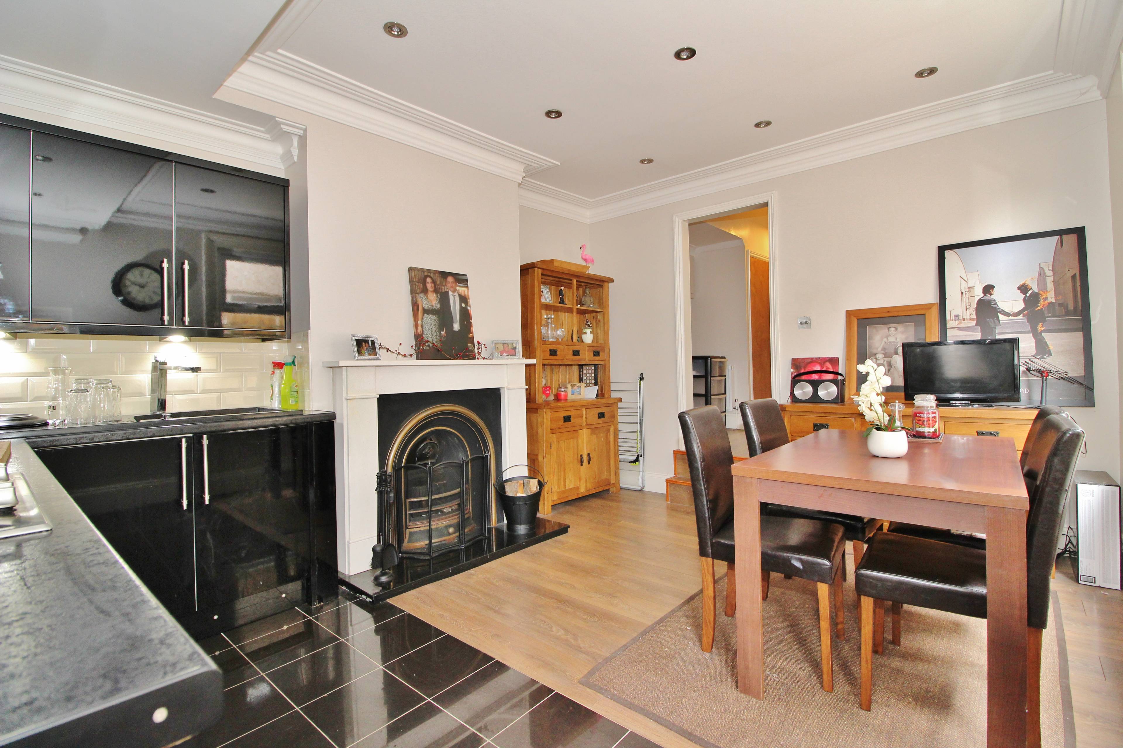 Kitchen / Diner