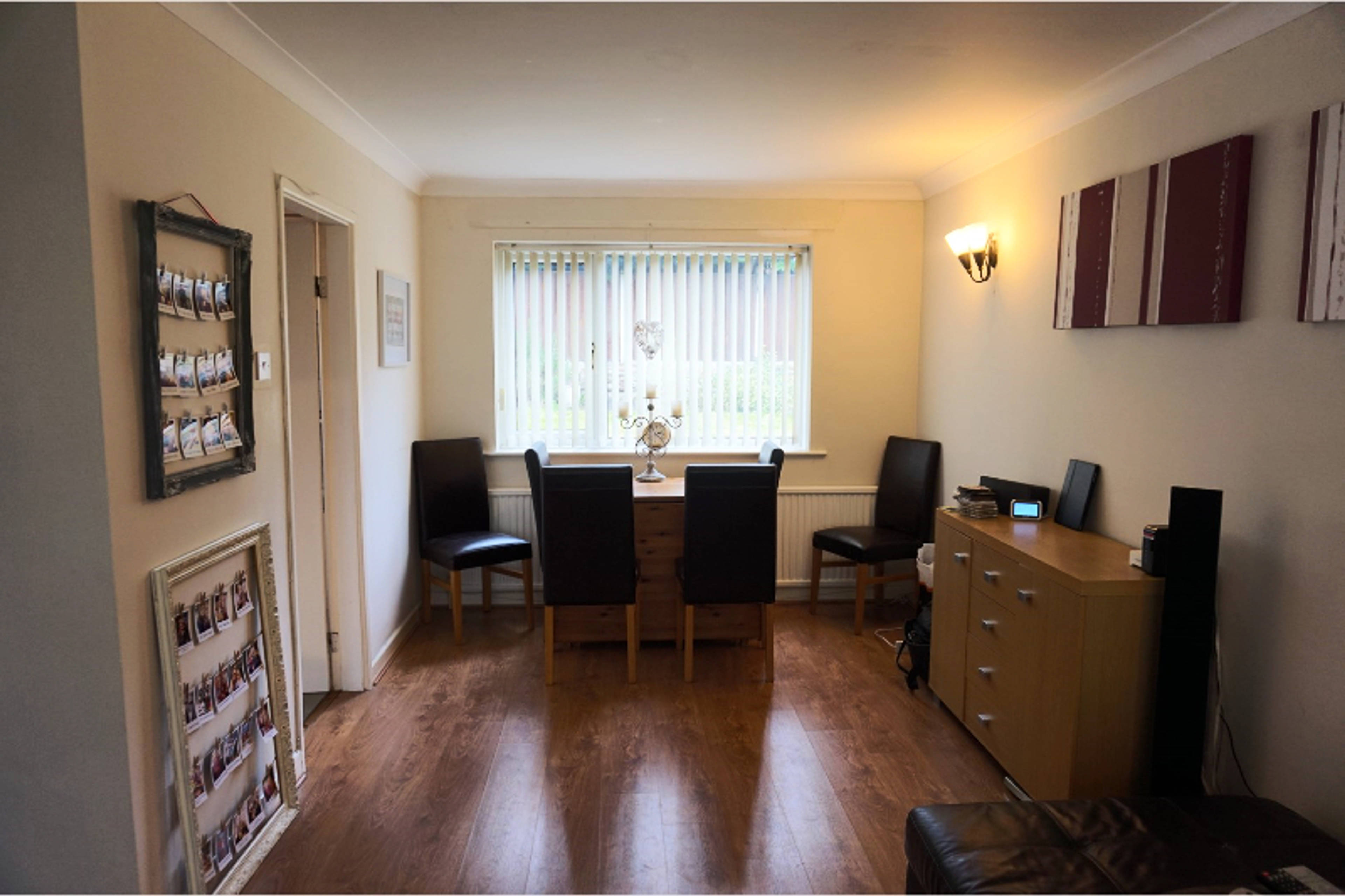 Lounge/Dining Room
