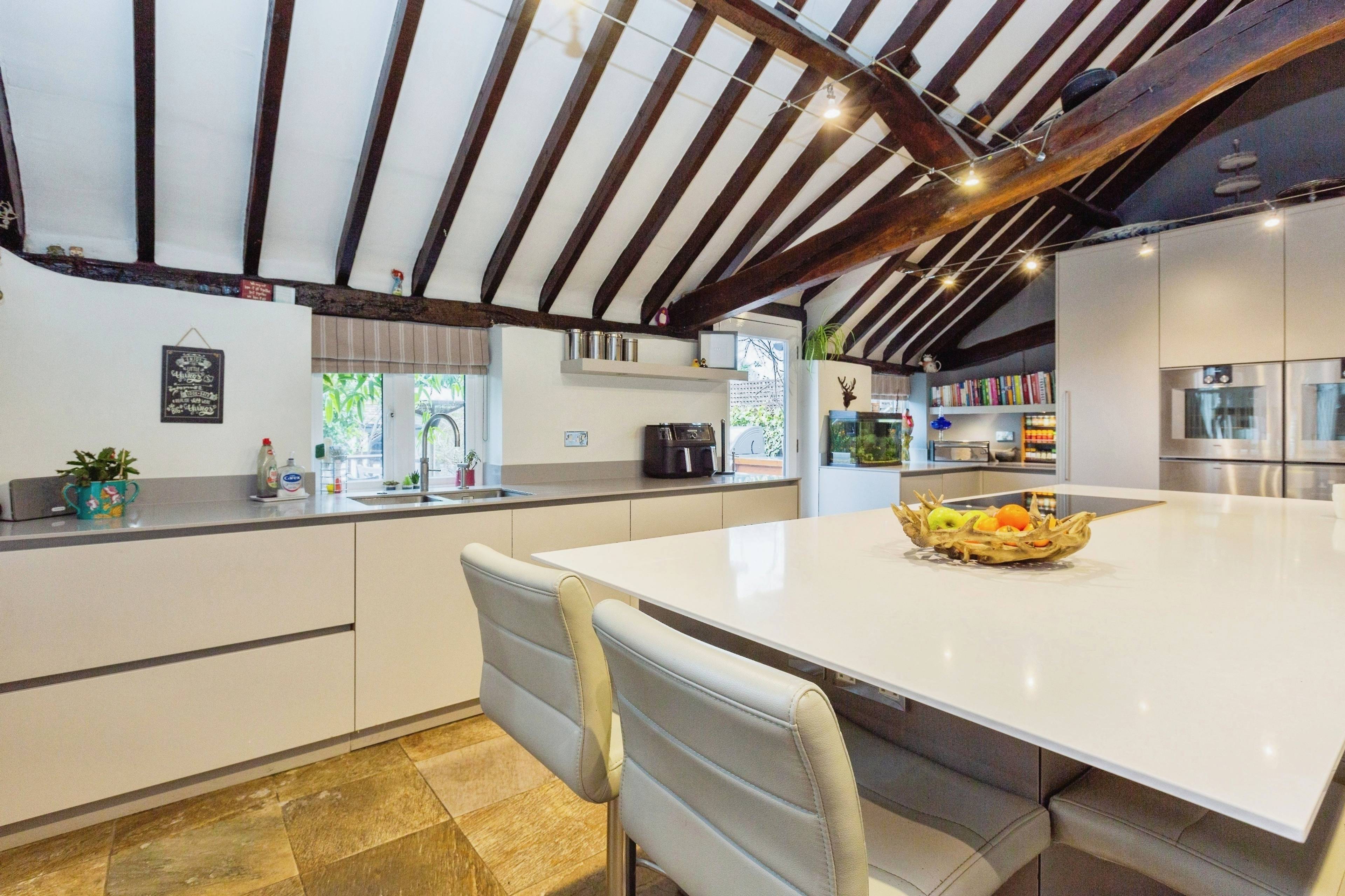 Kitchen/Breakfast
