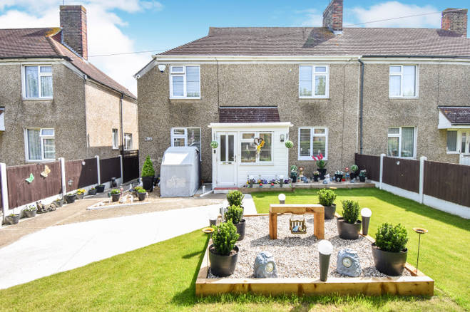 3 bedroom semi-detached house for sale in Mundon Road, Maldon, CM9 5JT