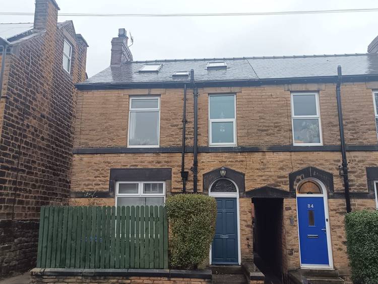 5 bedroom semi-detached house