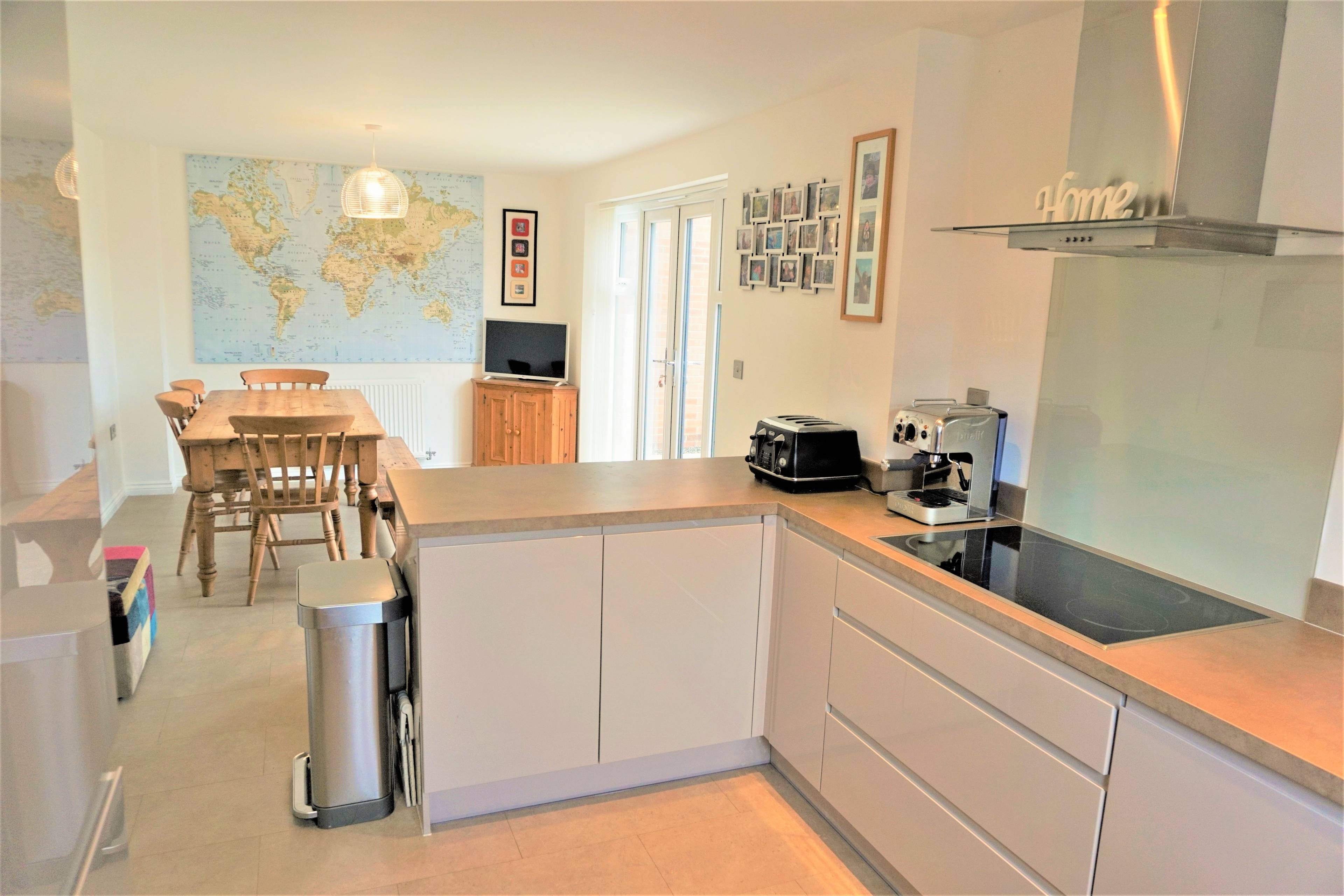 Kitchen/Family Room