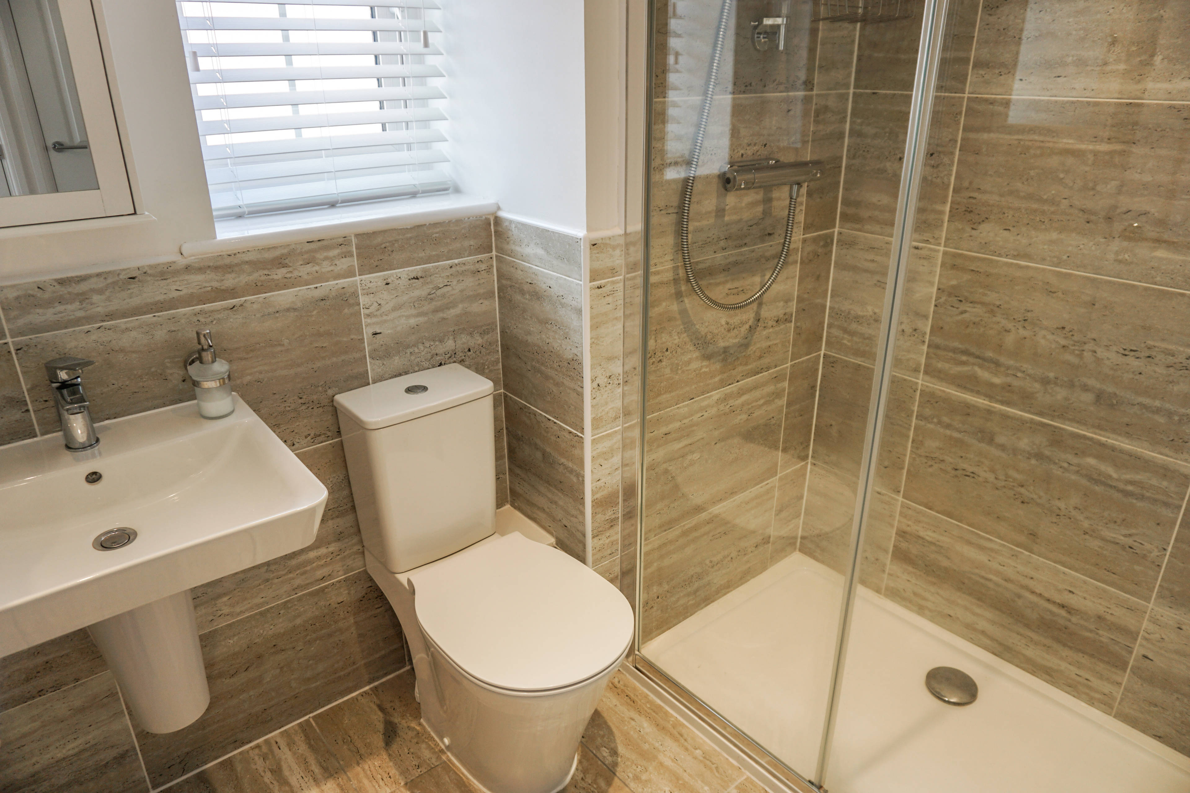 Master En-suite