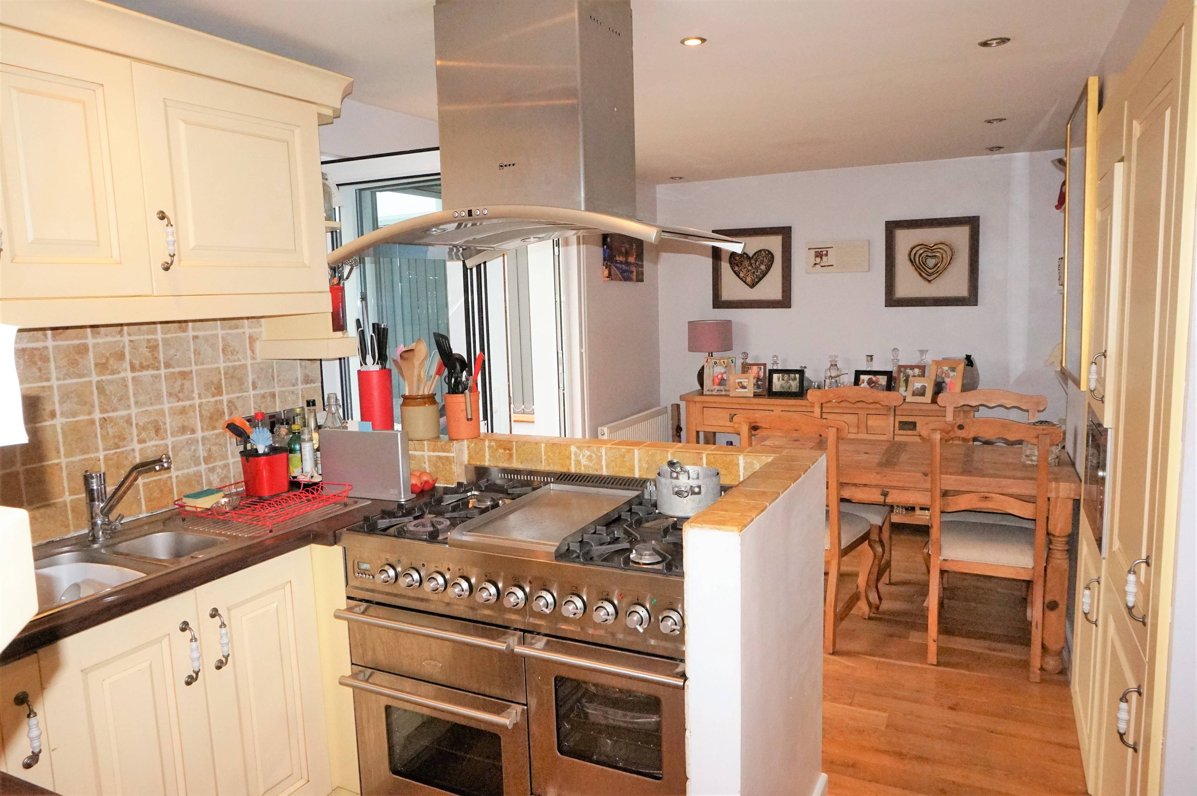 Kitchen / Diner