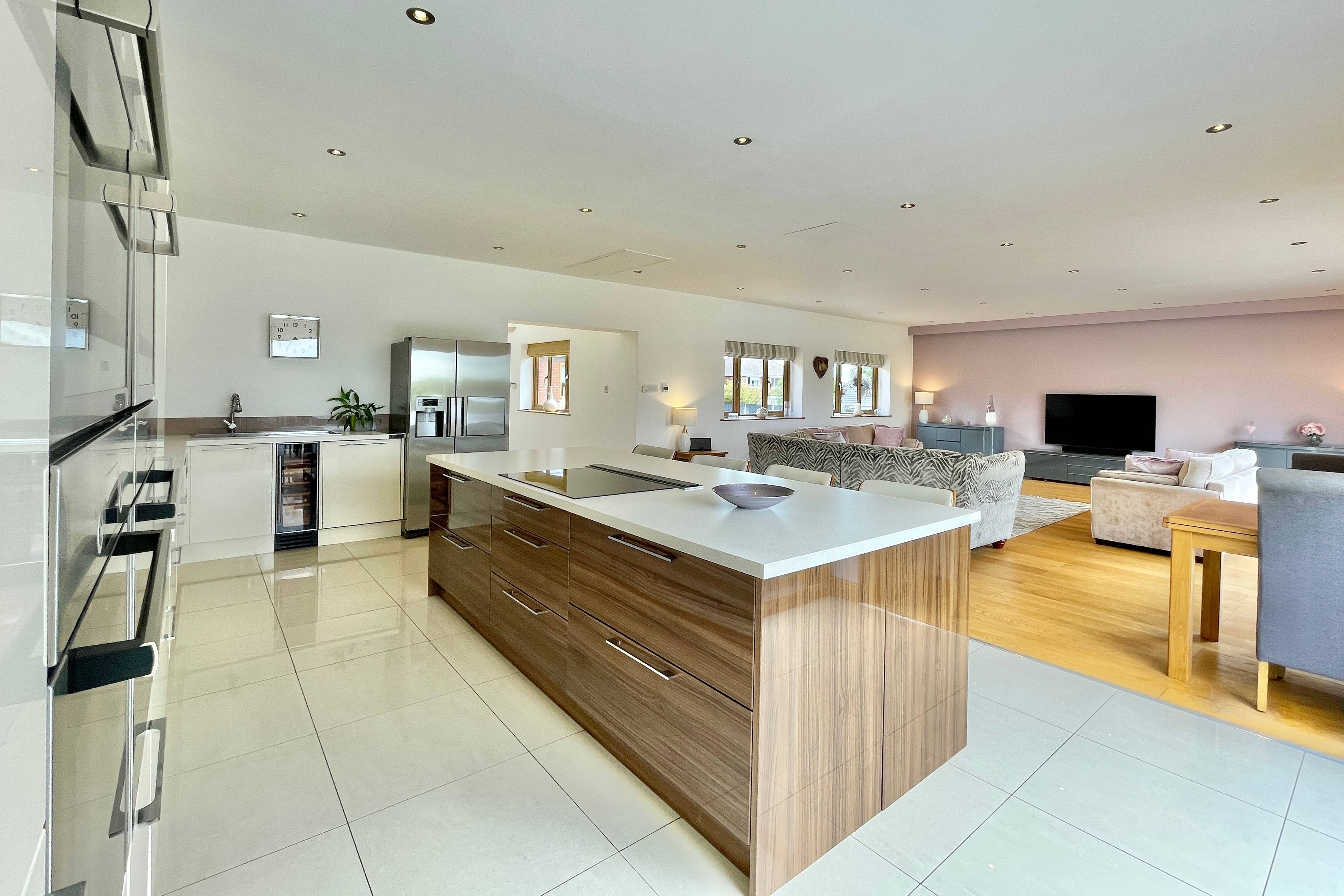 Kitchen/family Room