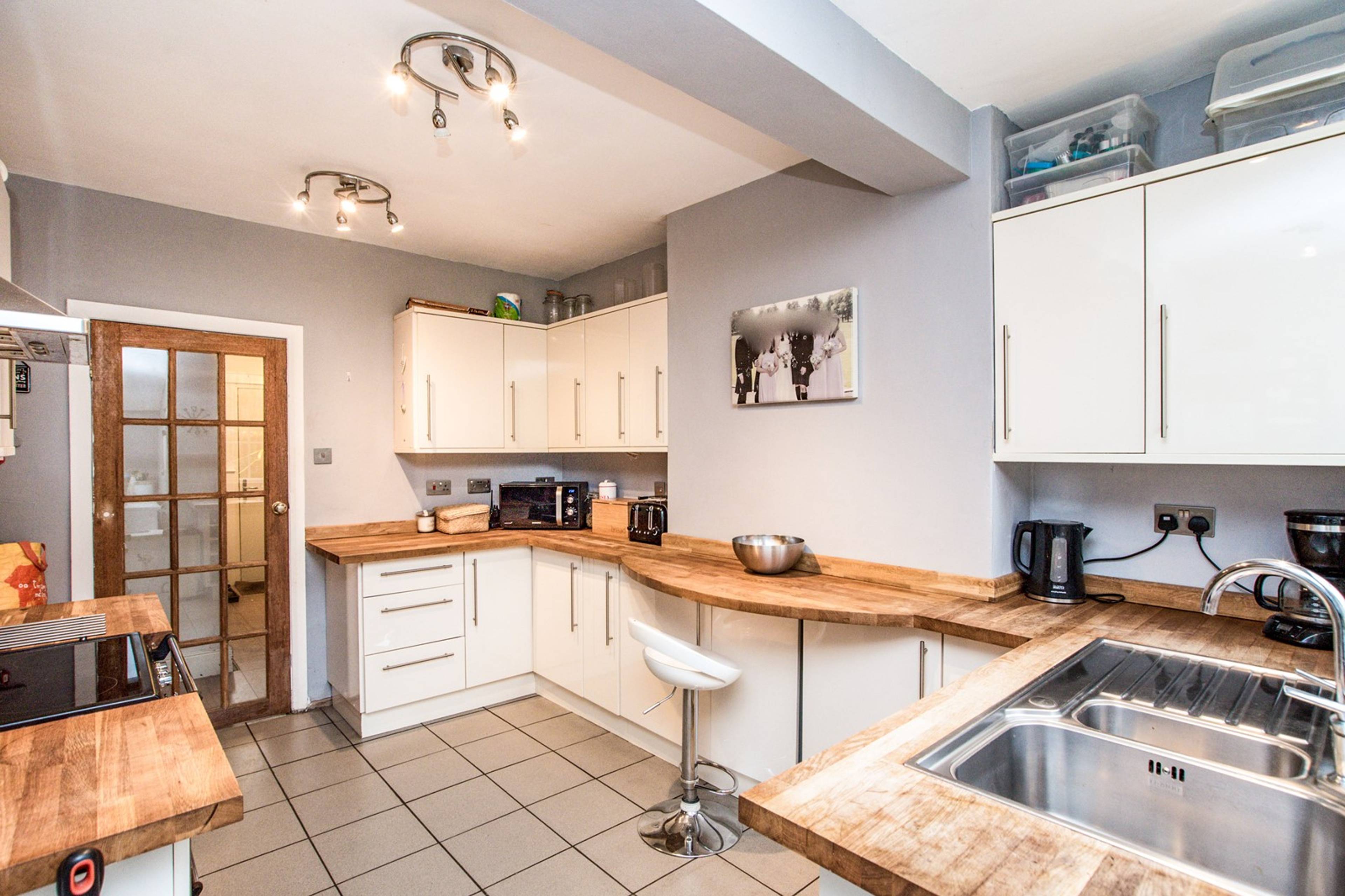 Kitchen/Breakfast
