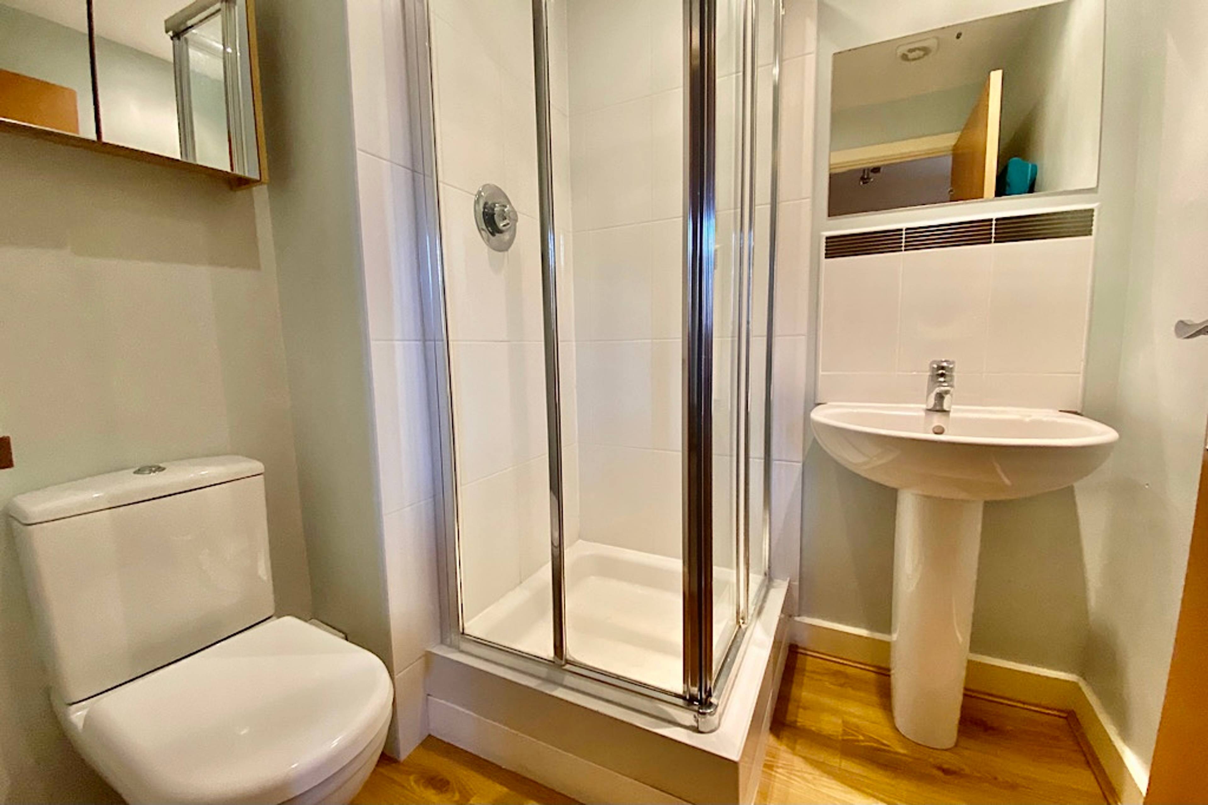 Master En-suite