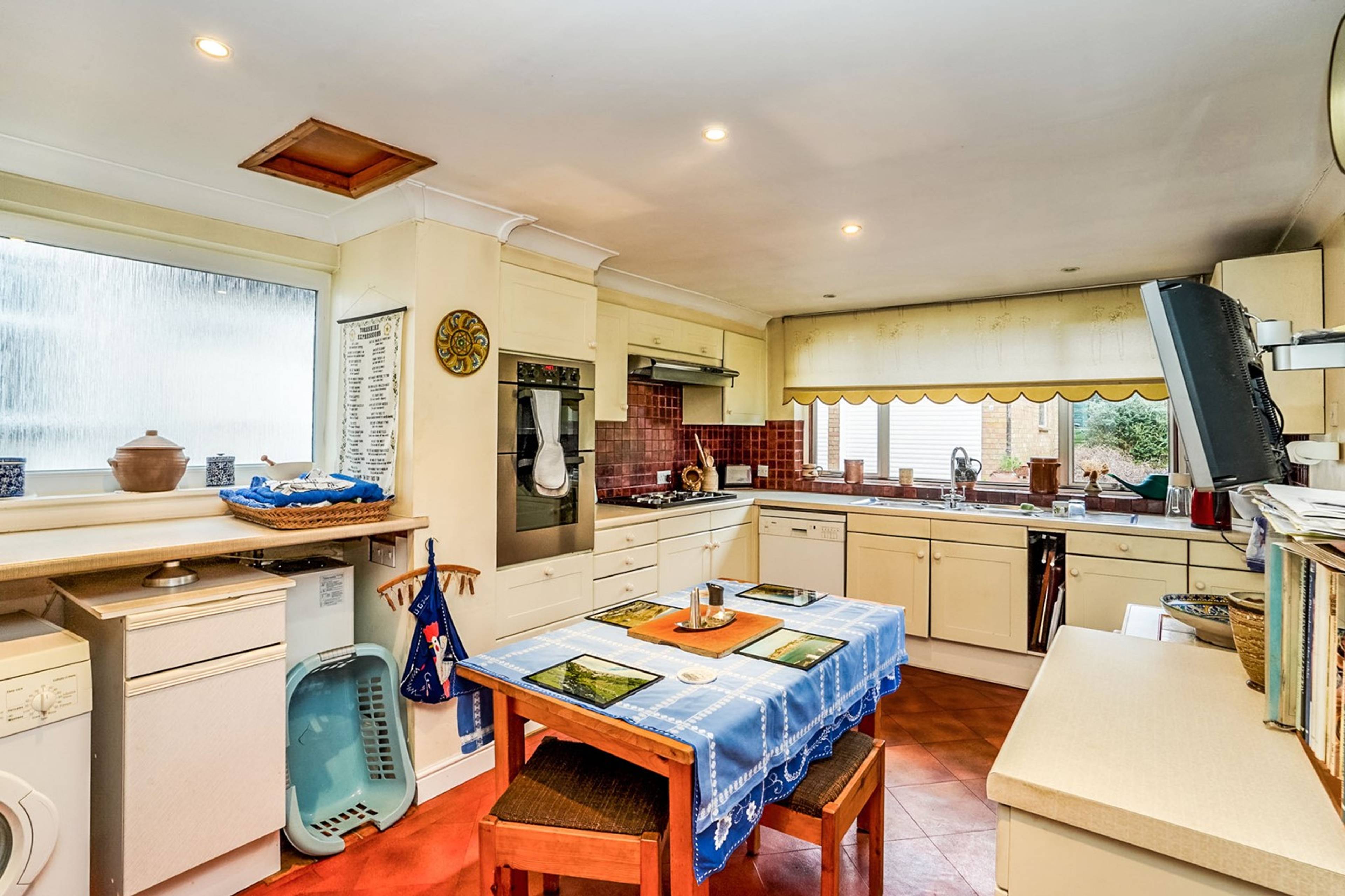 Kitchen/Breakfast