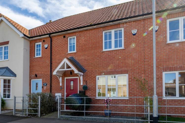 3 bedroom terraced house