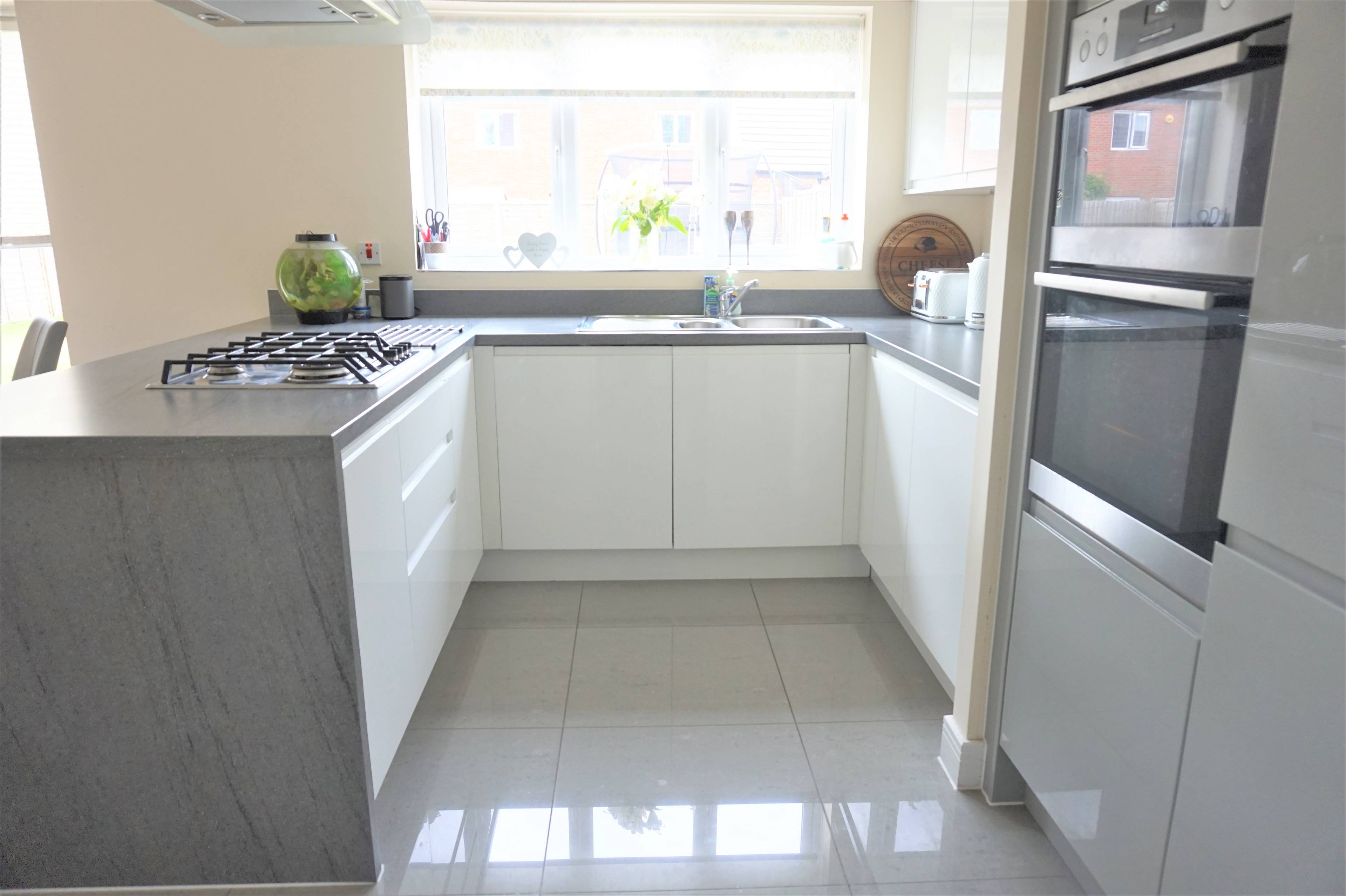Kitchen/Breakfast