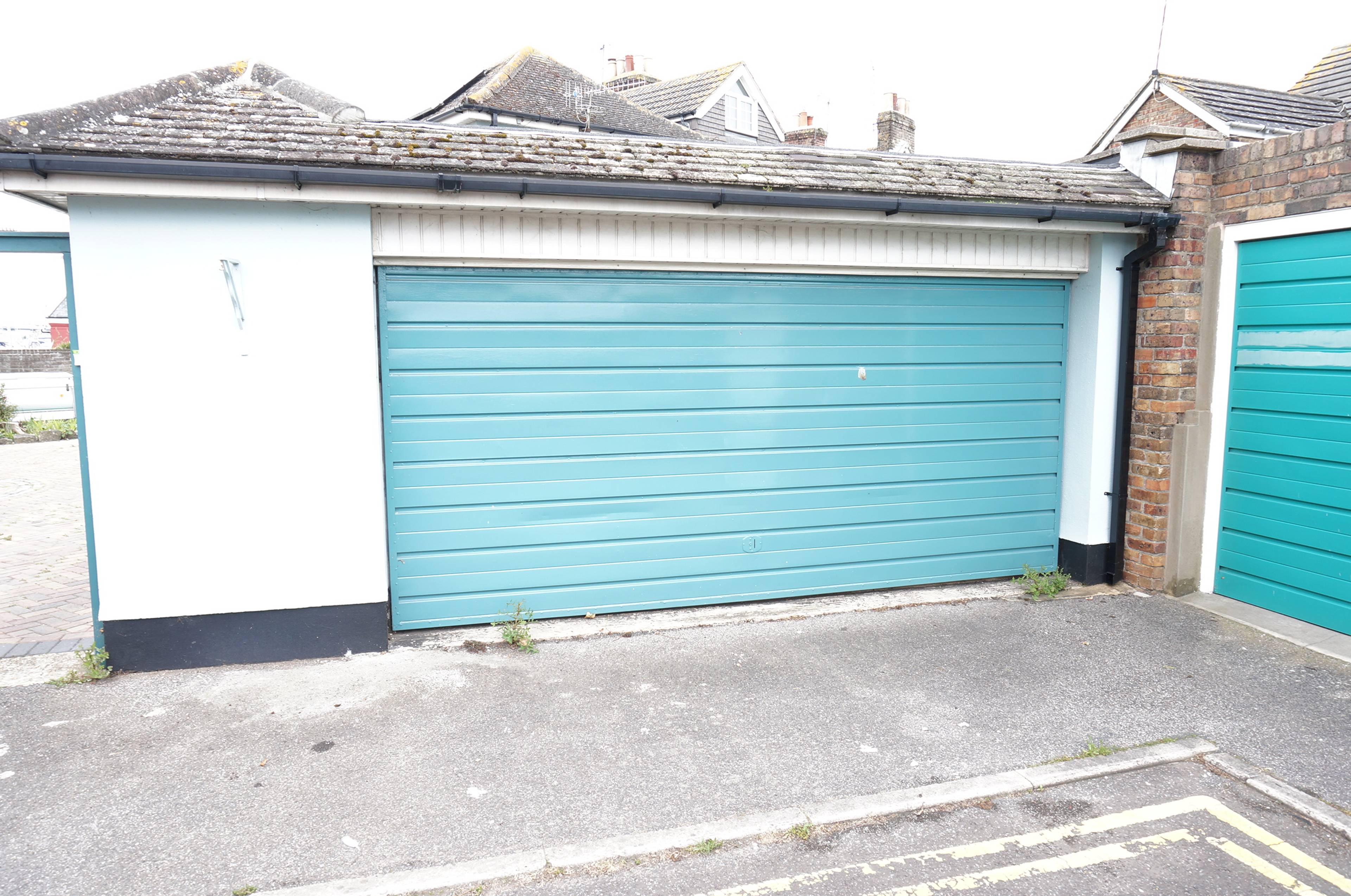 Double Garage
