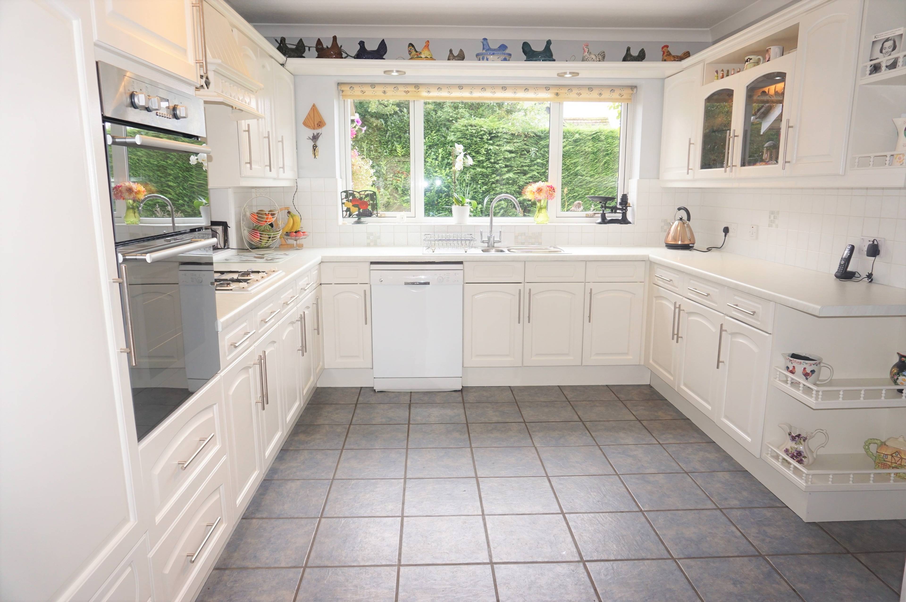 Kitchen/Breakfast