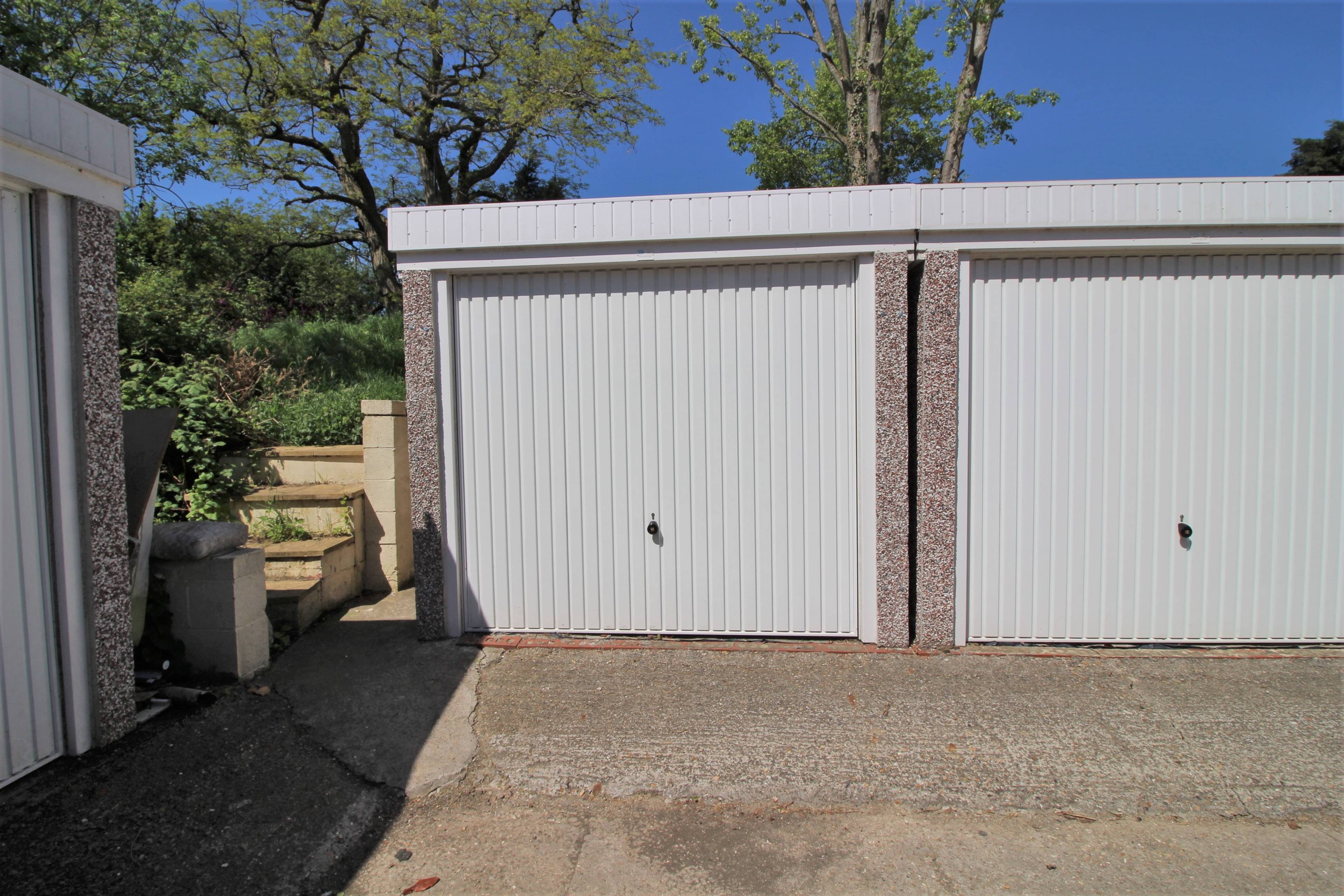 Garage En Bloc