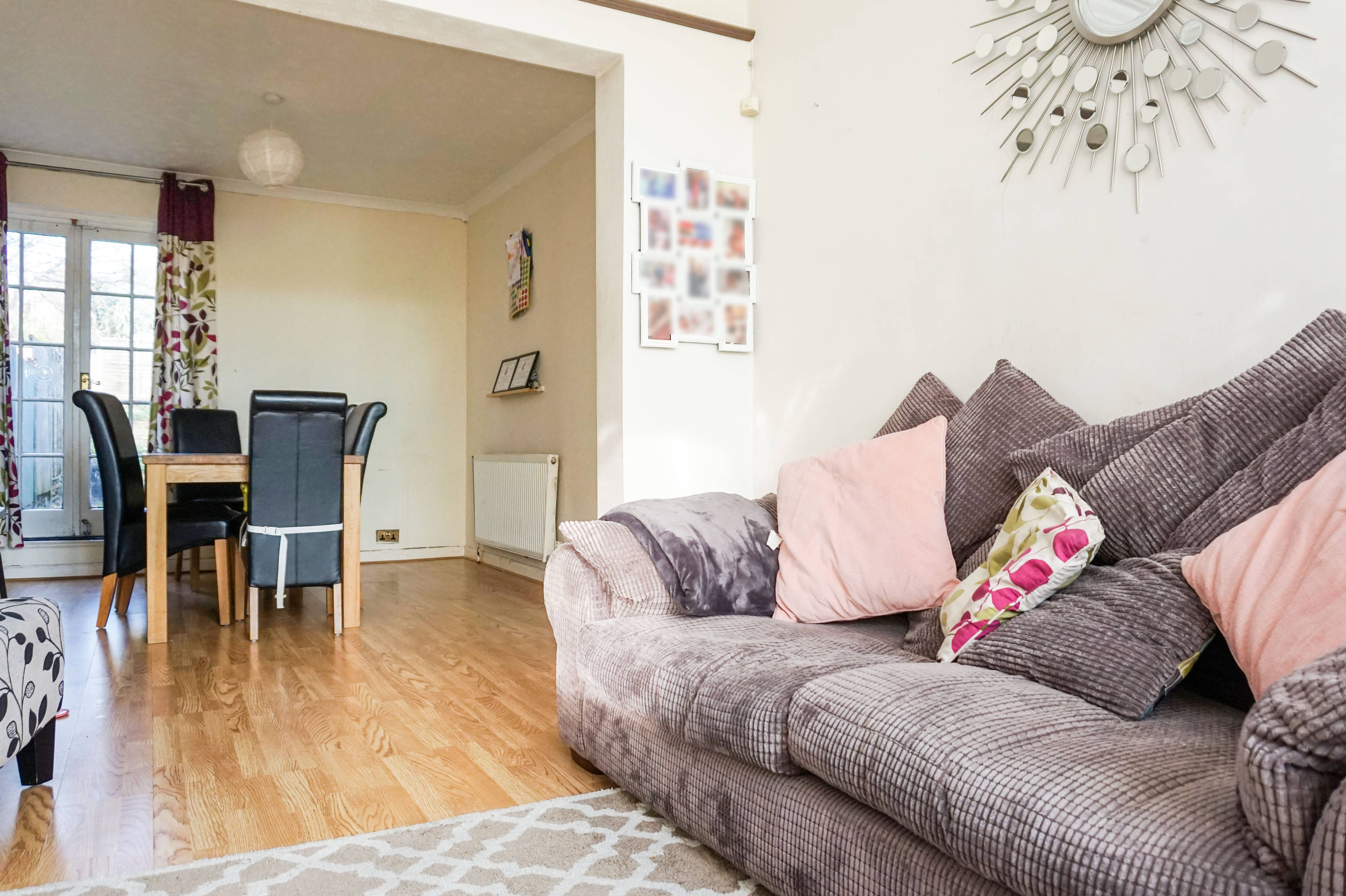 Lounge/Dining Room