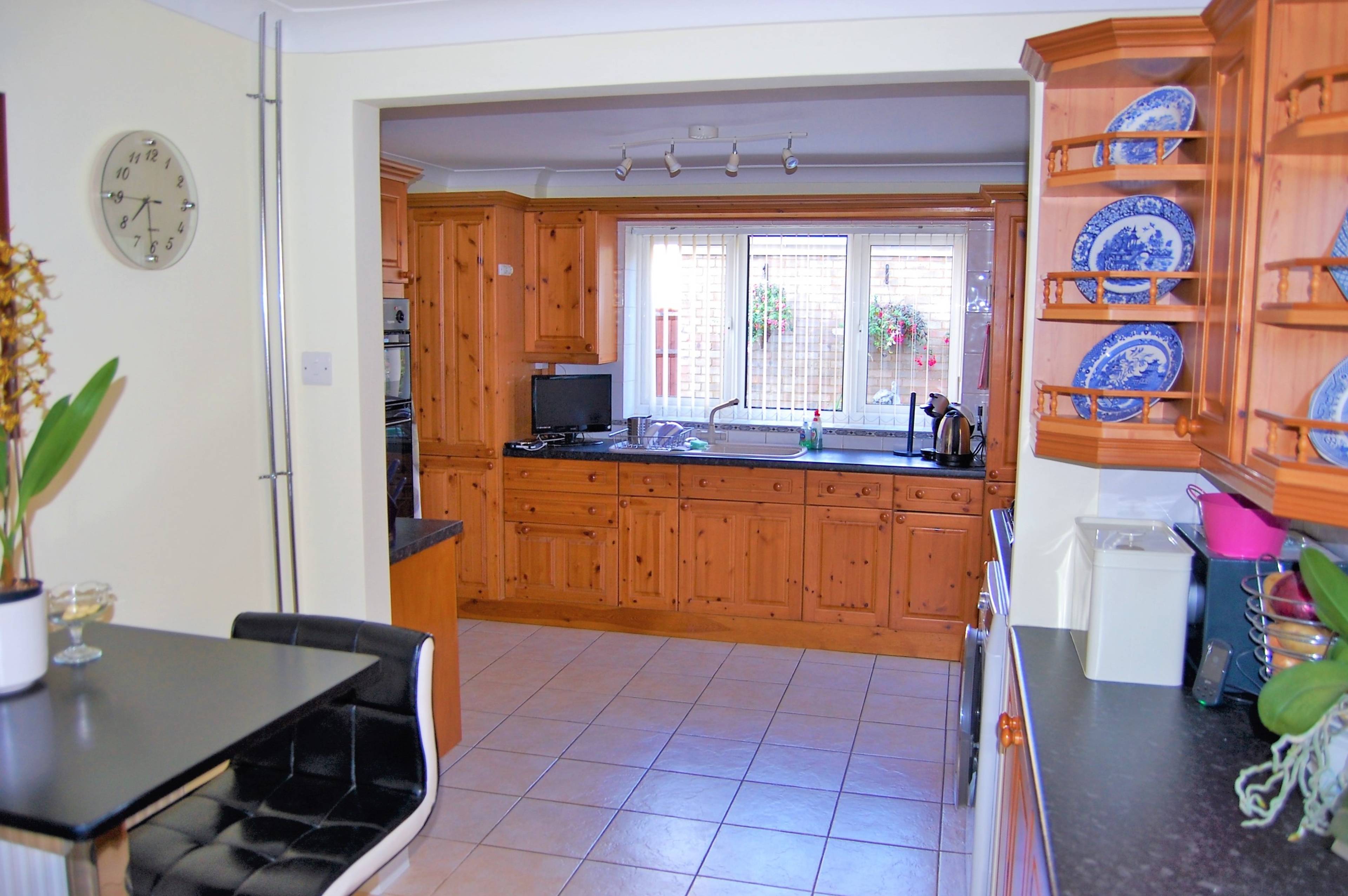 Kitchen/Breakfast